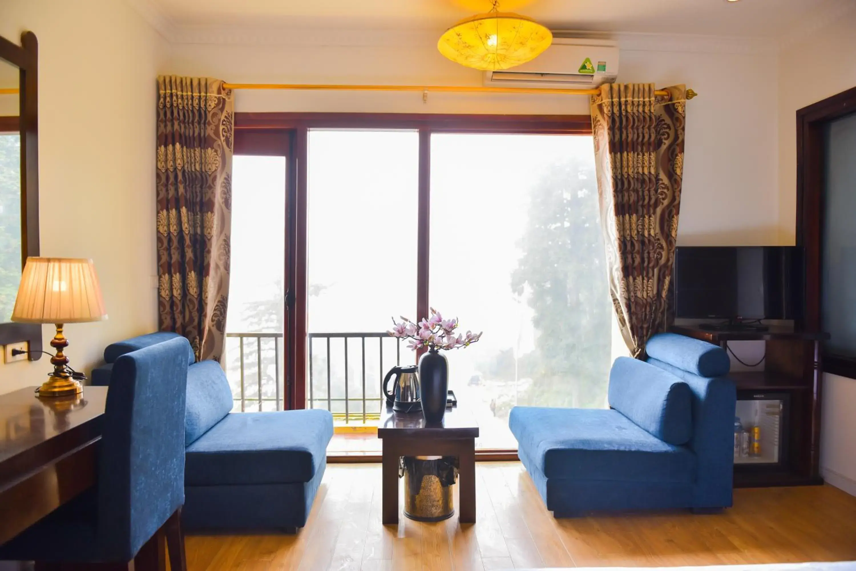 Pool view in Sapa Elite Hotel Pool view in Sapa Elite Hotel