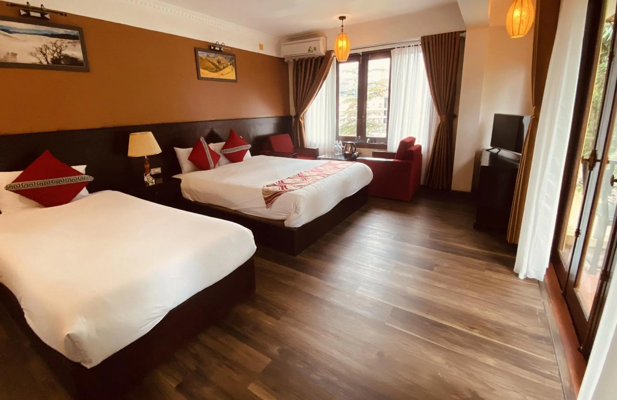 Bed in Sapa Elite Hotel