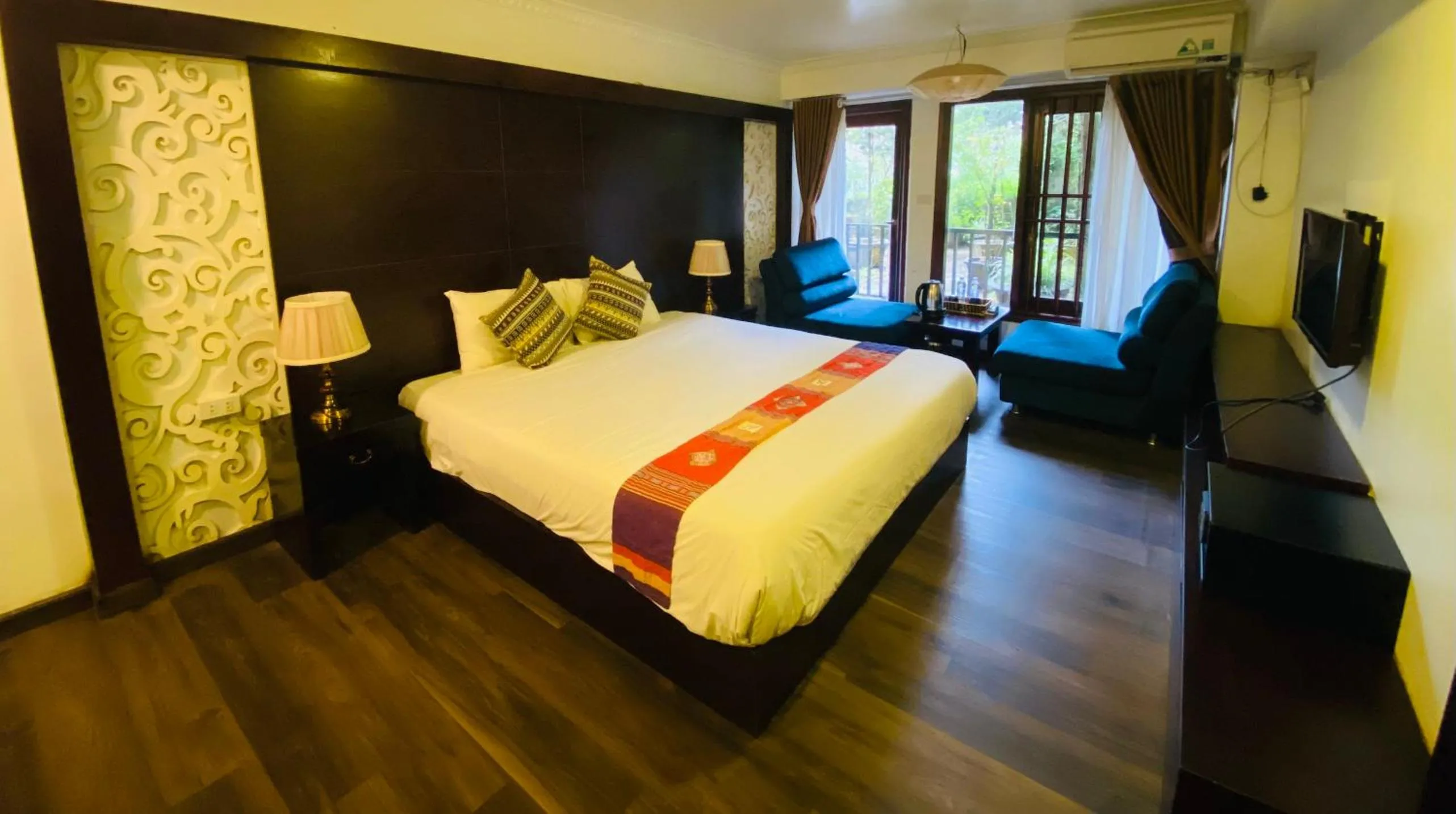 Bed in Sapa Elite Hotel