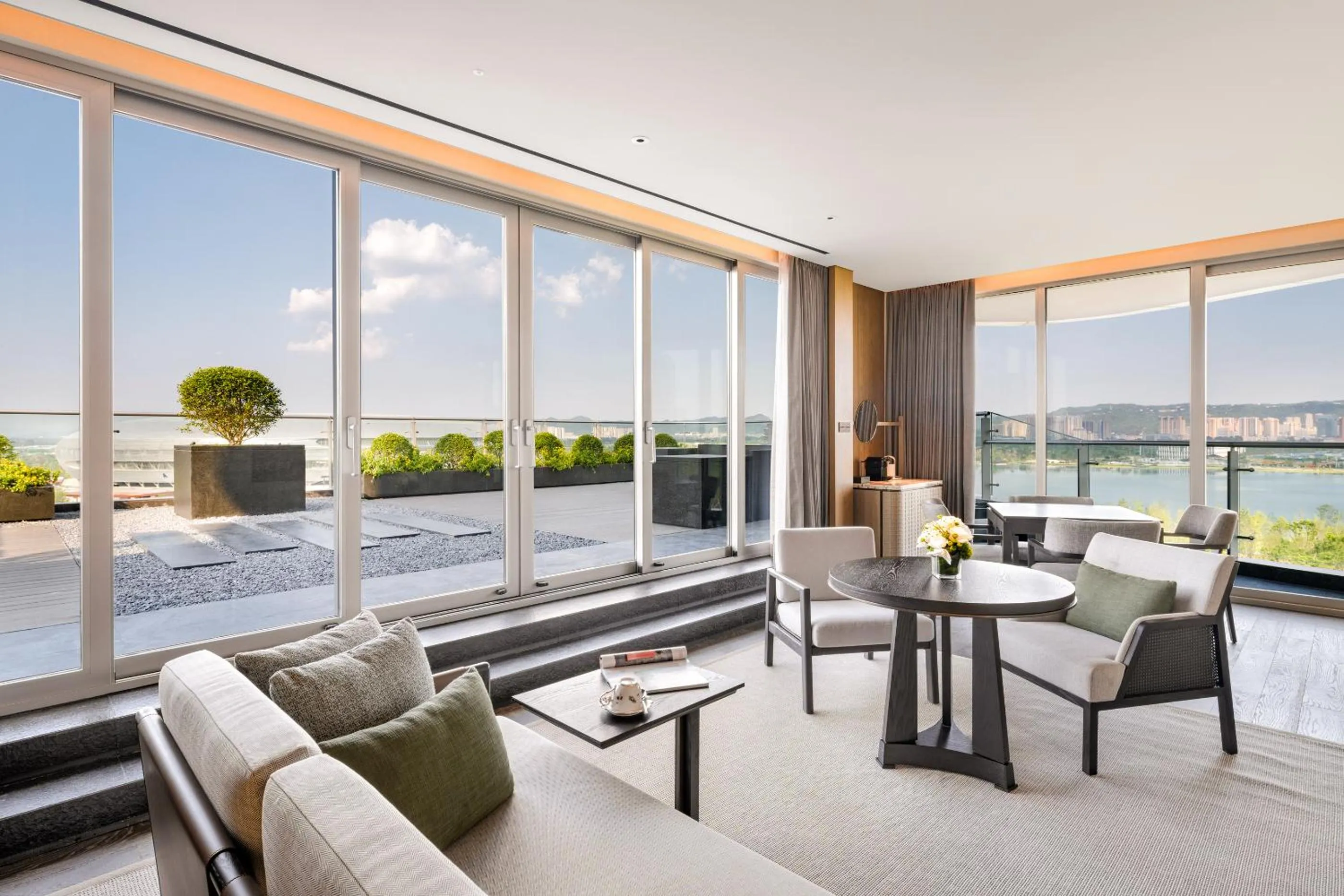 Living room in Mumian Chengdu Dong'an Lake