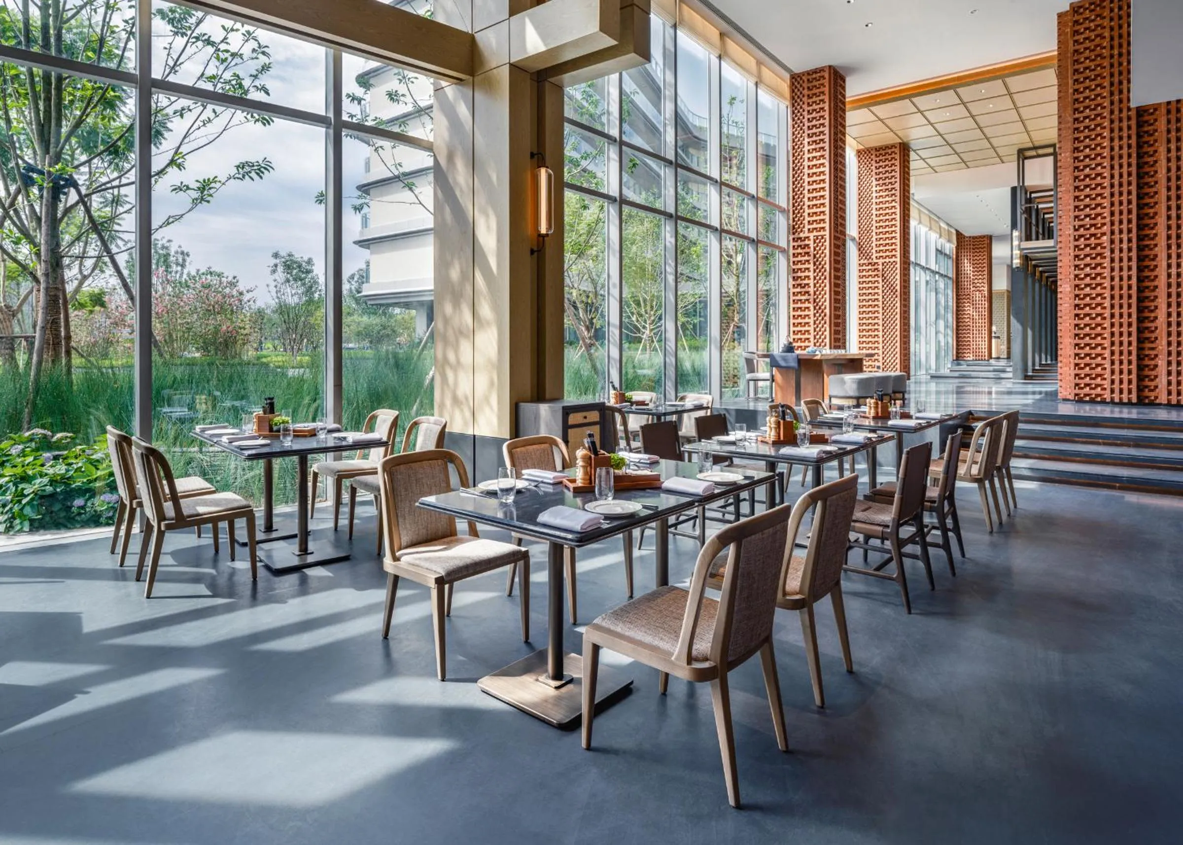 Restaurant/places to eat in Mumian Chengdu Dong'an Lake