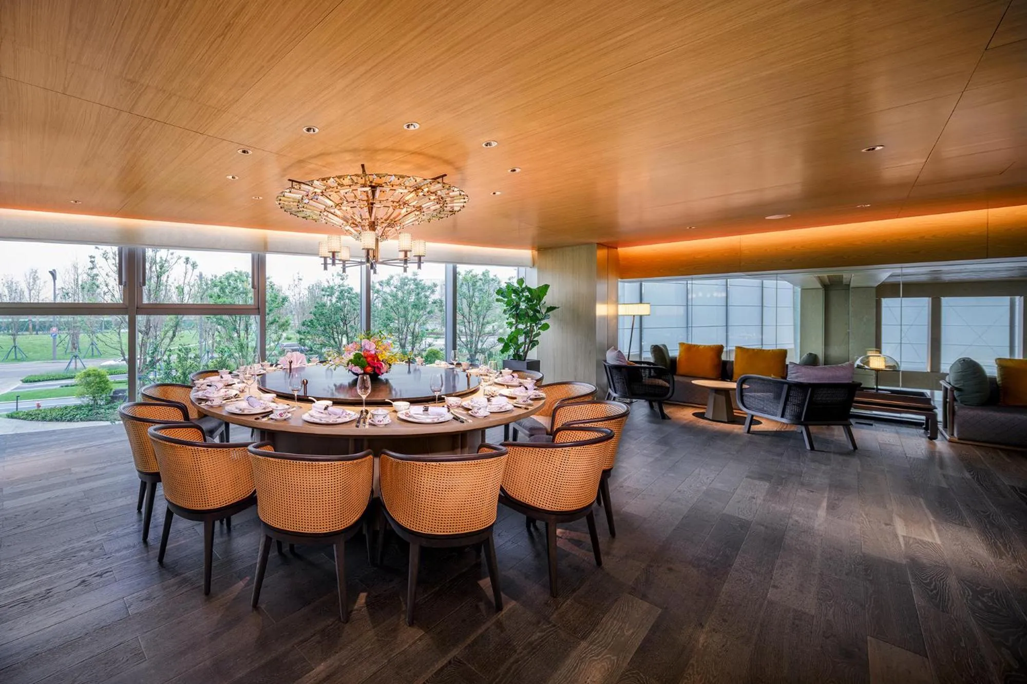 Mumian Chengdu Dong'an Lake