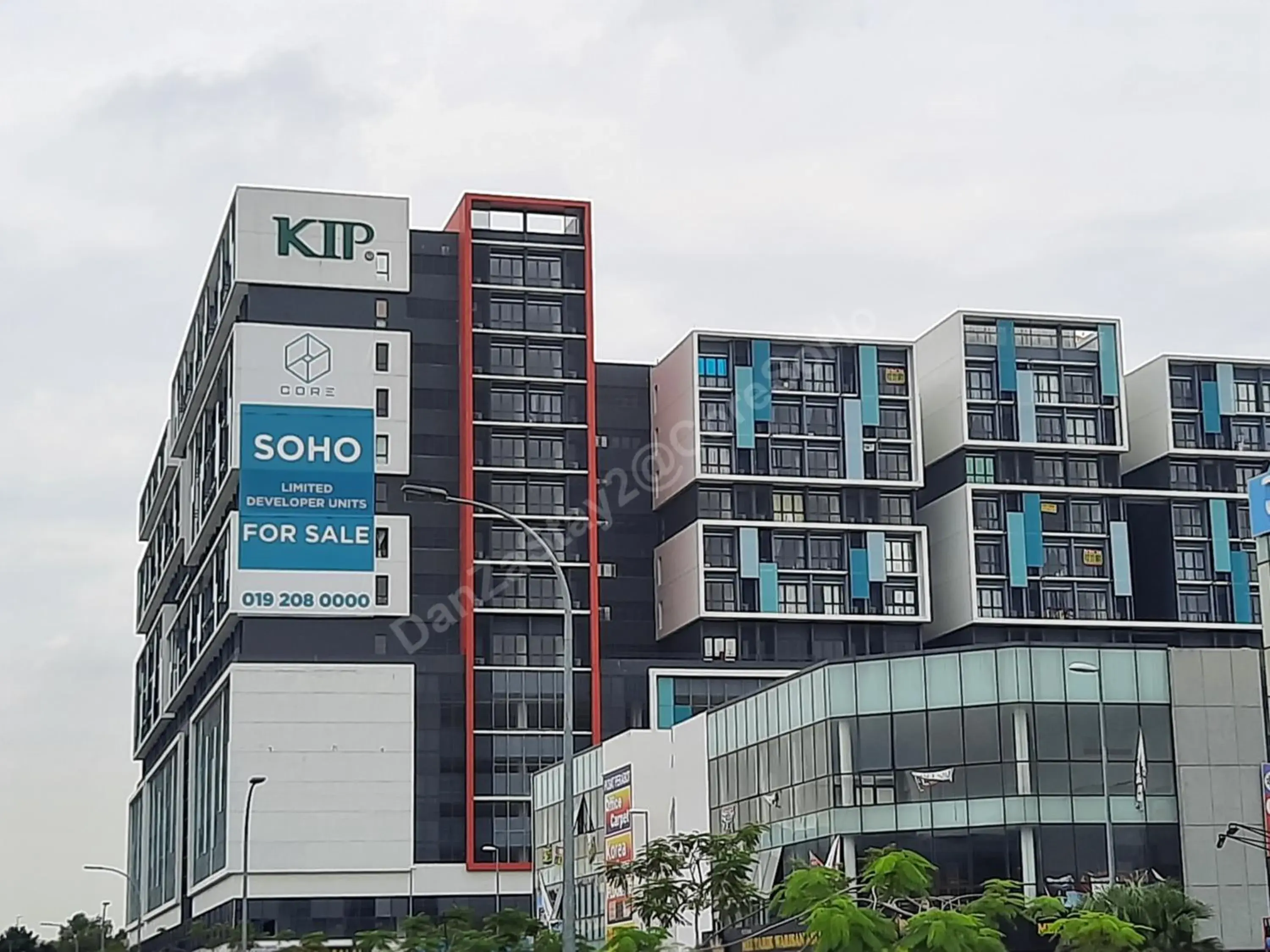 Property building in DanZaStay2@CoreSoHo - nearby KLIA Property building in DanZaStay2@CoreSoHo - nearby KLIA