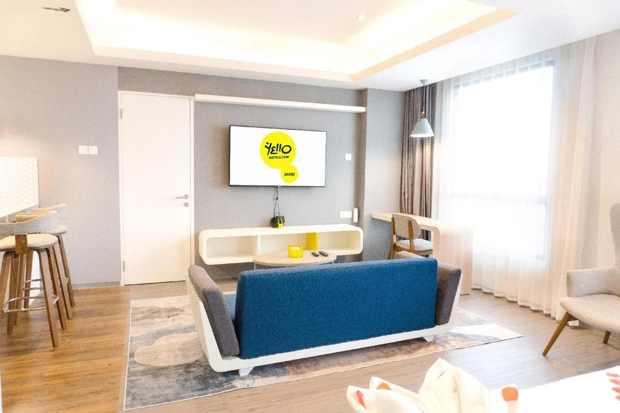 TV and multimedia in Yello Hotel Jambi