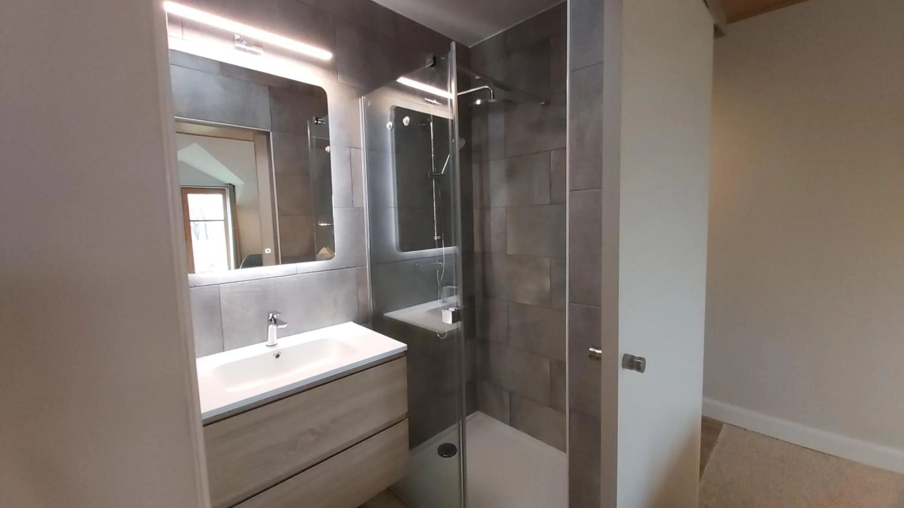 Shower in B&B Entre Champs