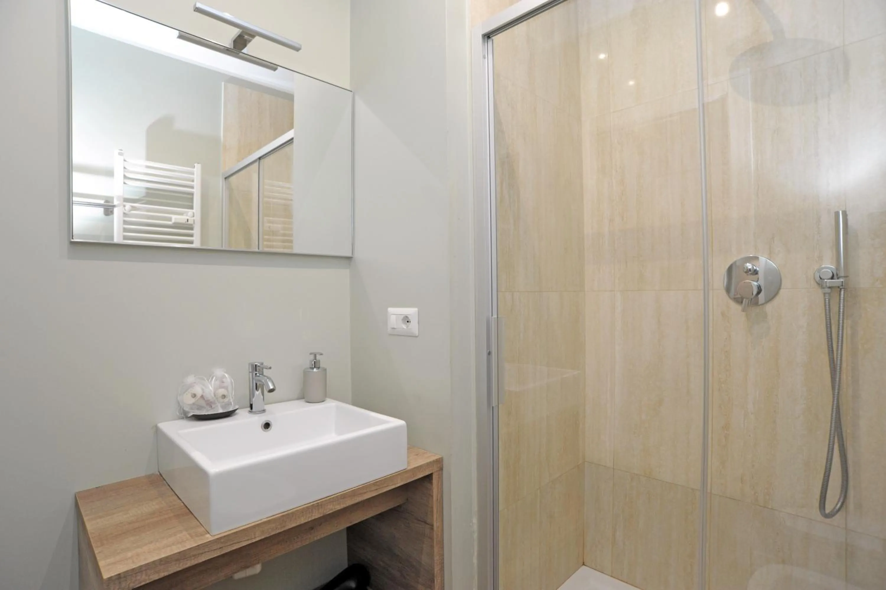 Bathroom in Via Torino Apartment 3