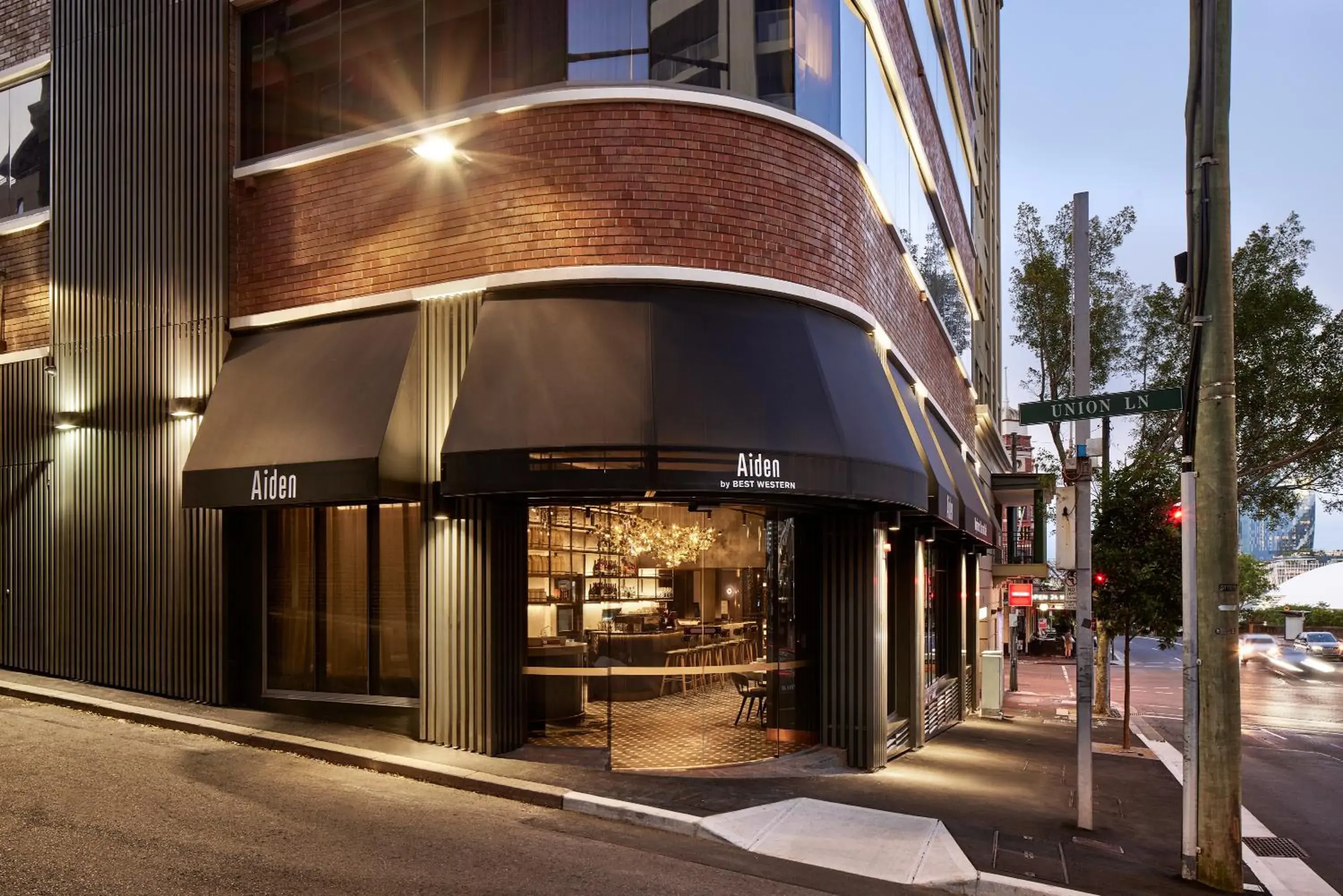 Property building in Aiden by Best Western Darling Harbour Property building in Aiden by Best Western Darling Harbour