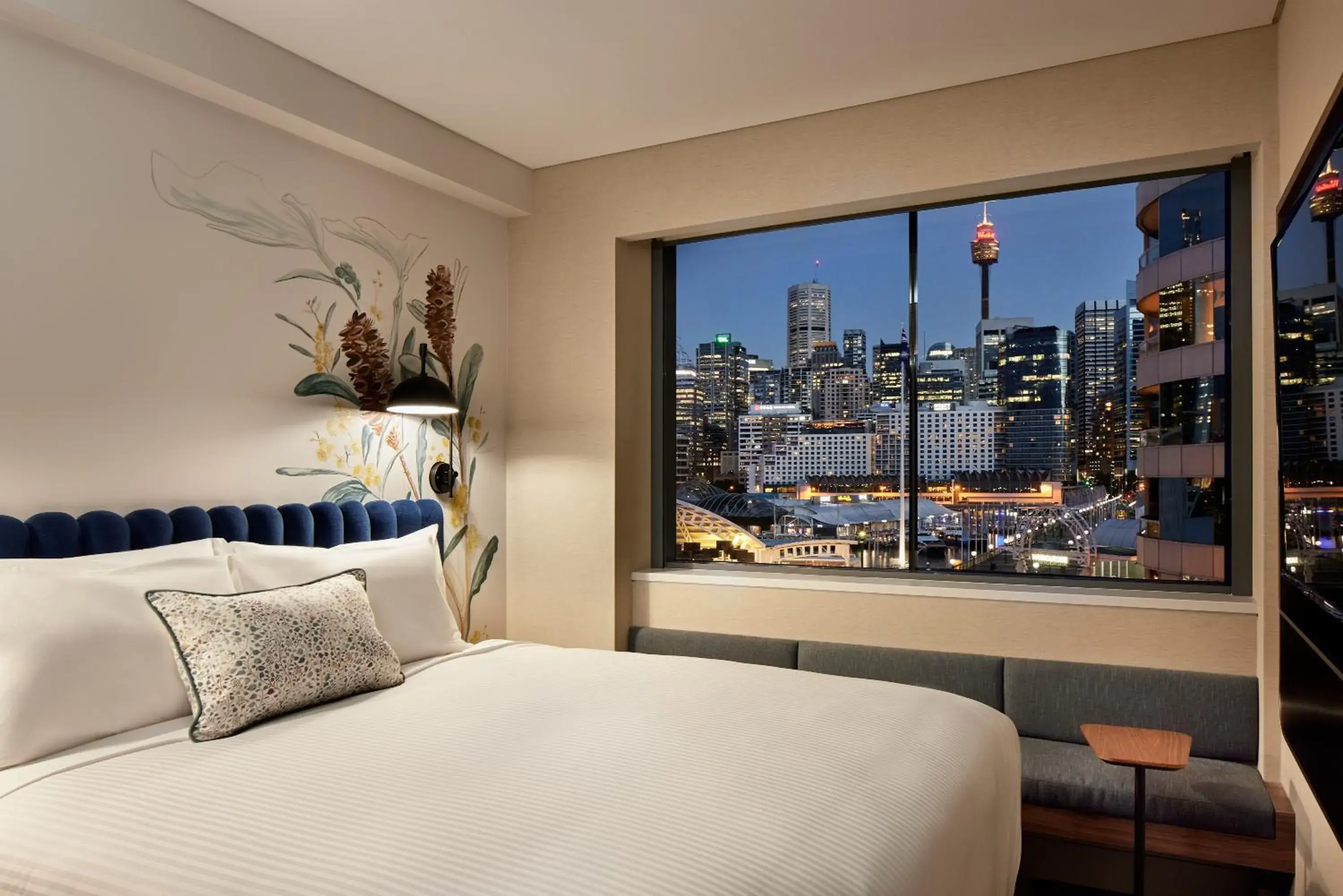 Bed in Aiden by Best Western Darling Harbour Bed in Aiden by Best Western Darling Harbour