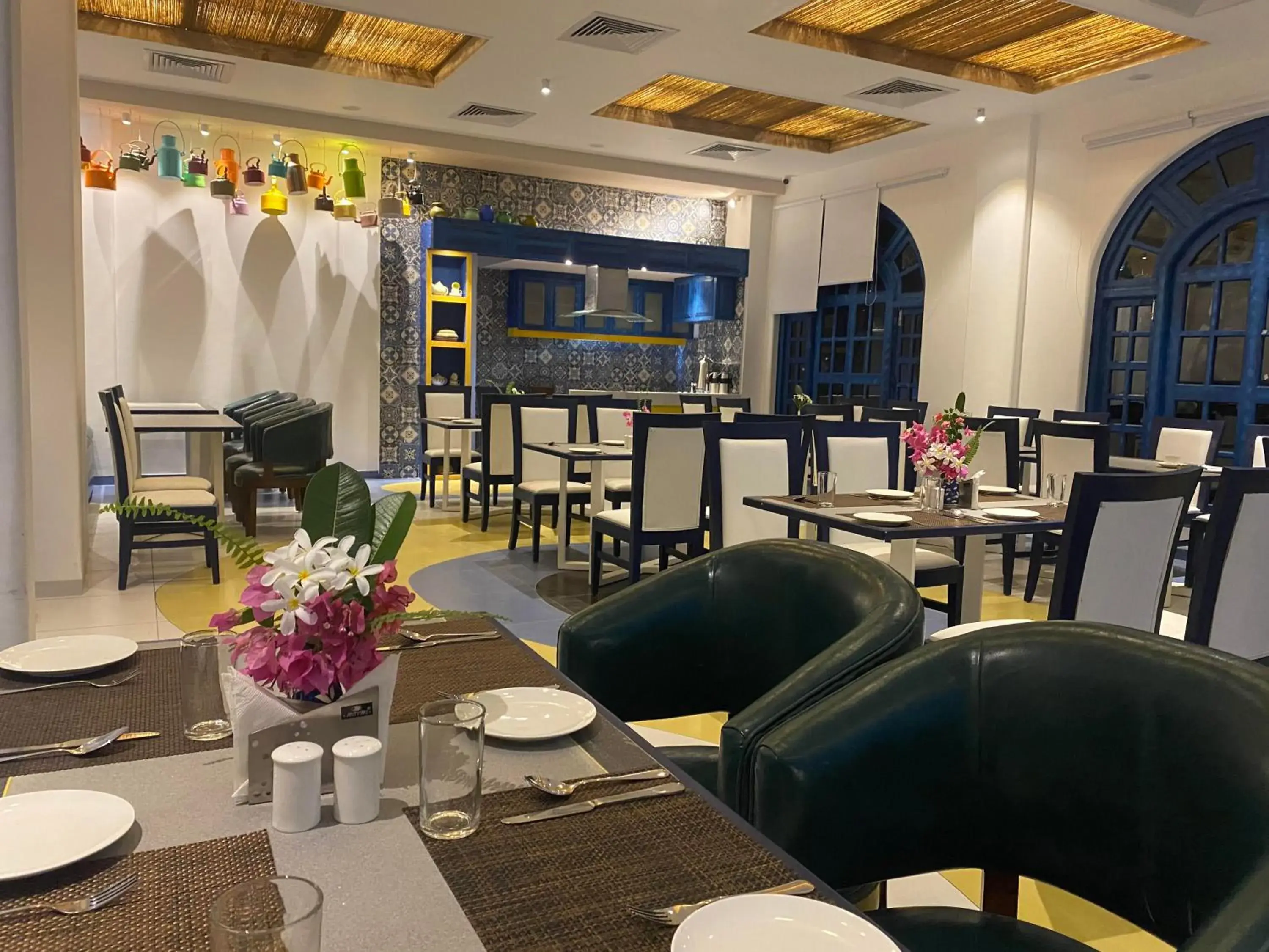 Restaurant/places to eat in Ananda Resorts Shantiniketan Restaurant/places to eat in Ananda Resorts Shantiniketan