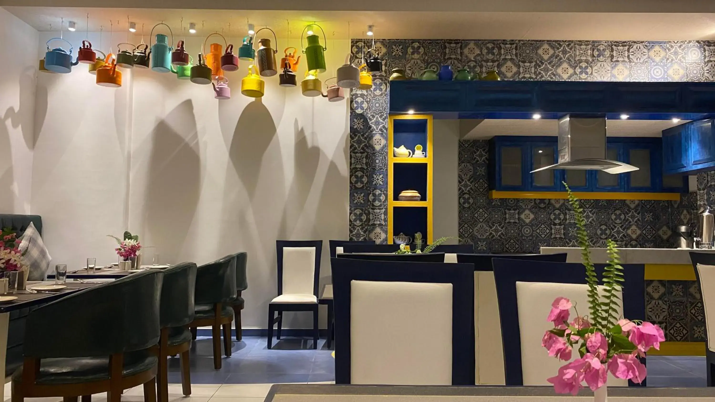 Restaurant/places to eat in Ananda Resorts Shantiniketan Restaurant/places to eat in Ananda Resorts Shantiniketan