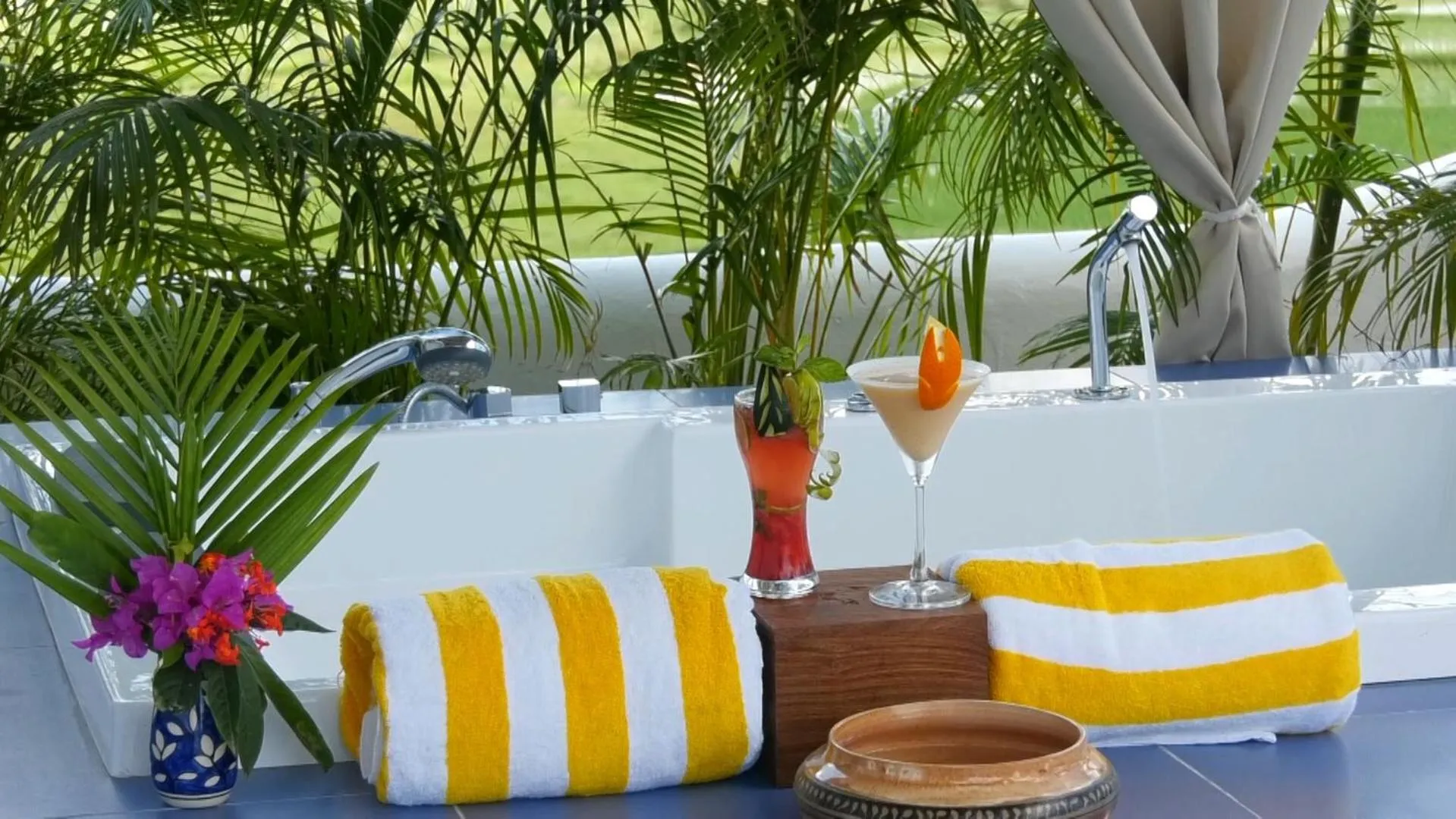 Seating area in Ananda Resorts Shantiniketan