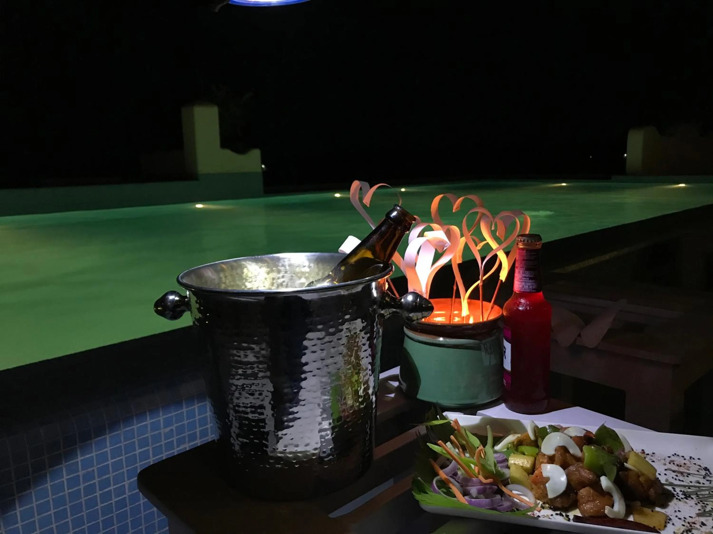 Food and drinks in Ananda Resorts Shantiniketan