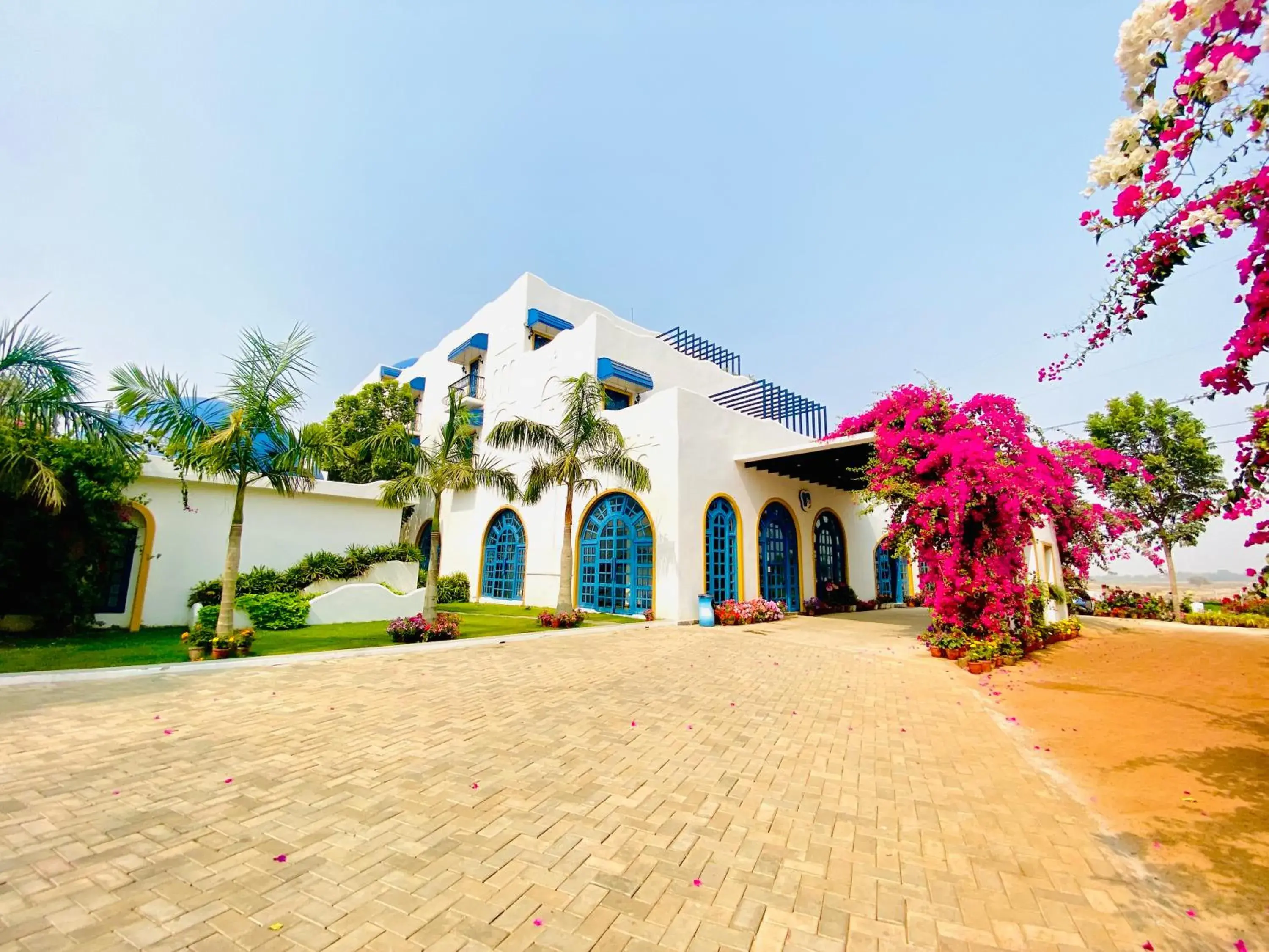 Property building in Ananda Resorts Shantiniketan Property building in Ananda Resorts Shantiniketan