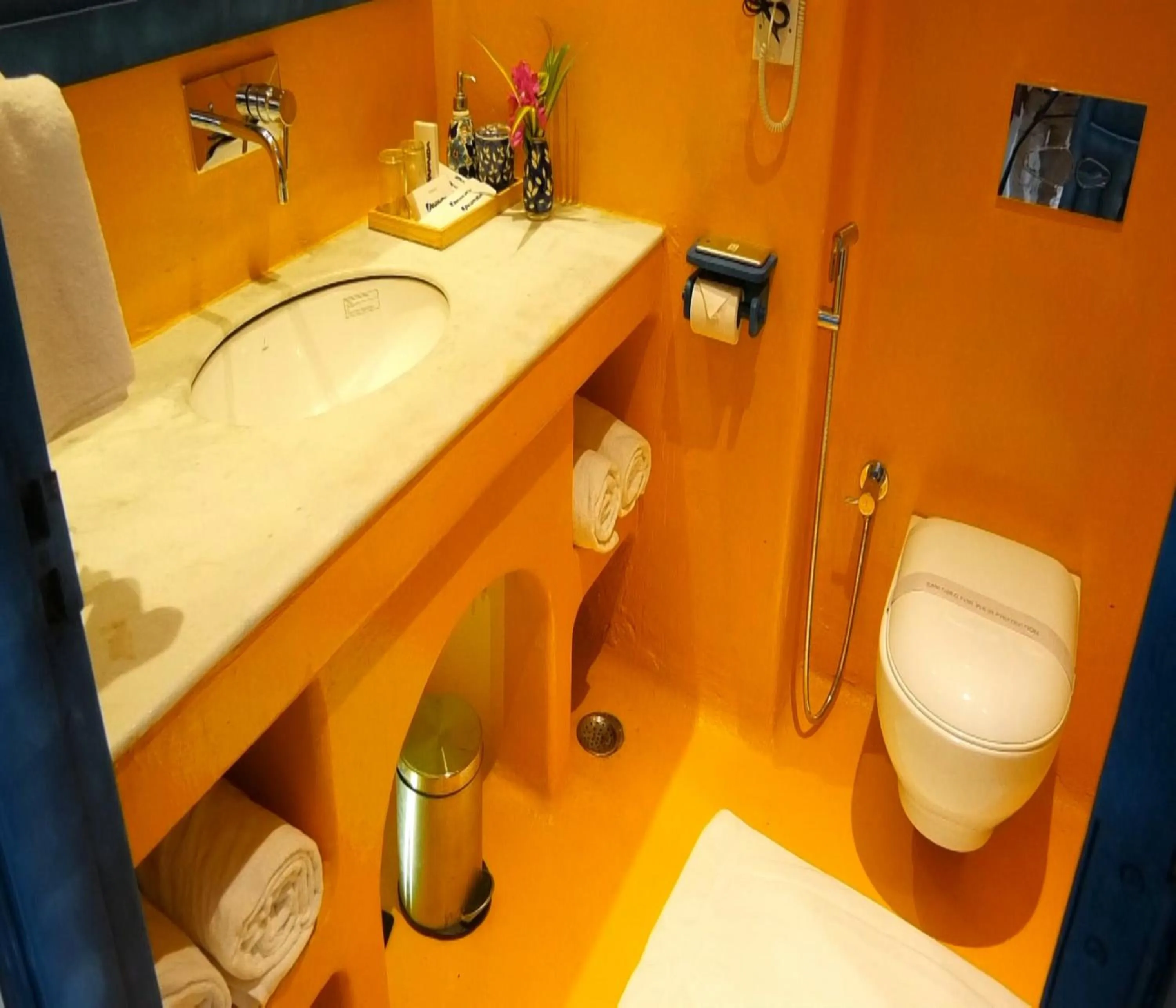 Bathroom in Ananda Resorts Shantiniketan