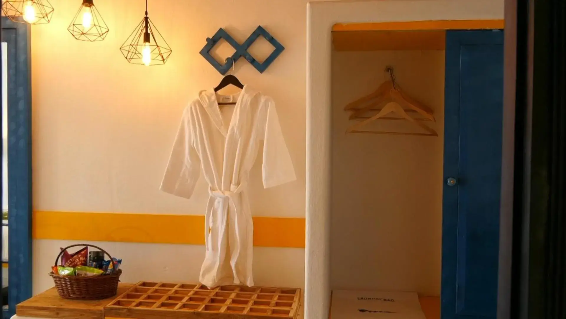 Bathroom in Ananda Resorts Shantiniketan Bathroom in Ananda Resorts Shantiniketan