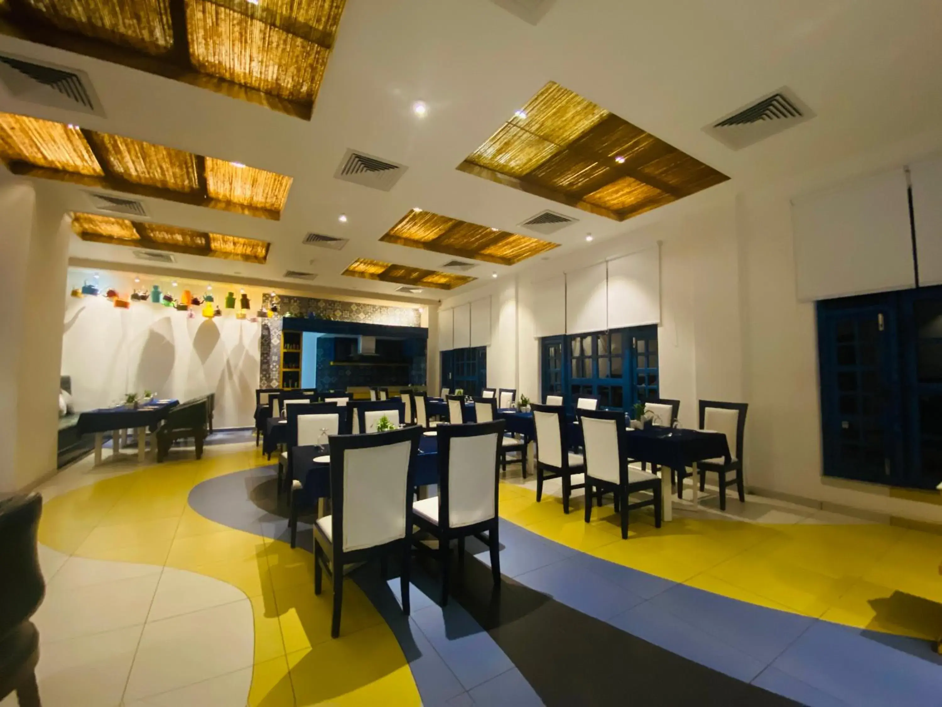 Restaurant/places to eat in Ananda Resorts Shantiniketan Restaurant/places to eat in Ananda Resorts Shantiniketan