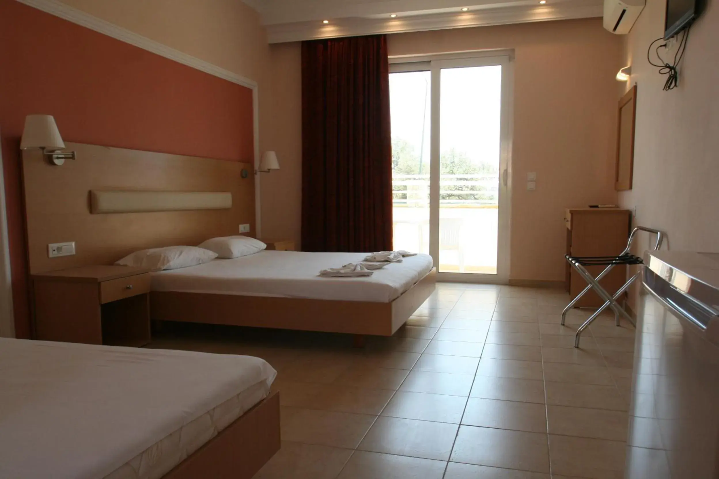 Bed in Diagoras Hotel All Inclusive Bed in Diagoras Hotel All Inclusive