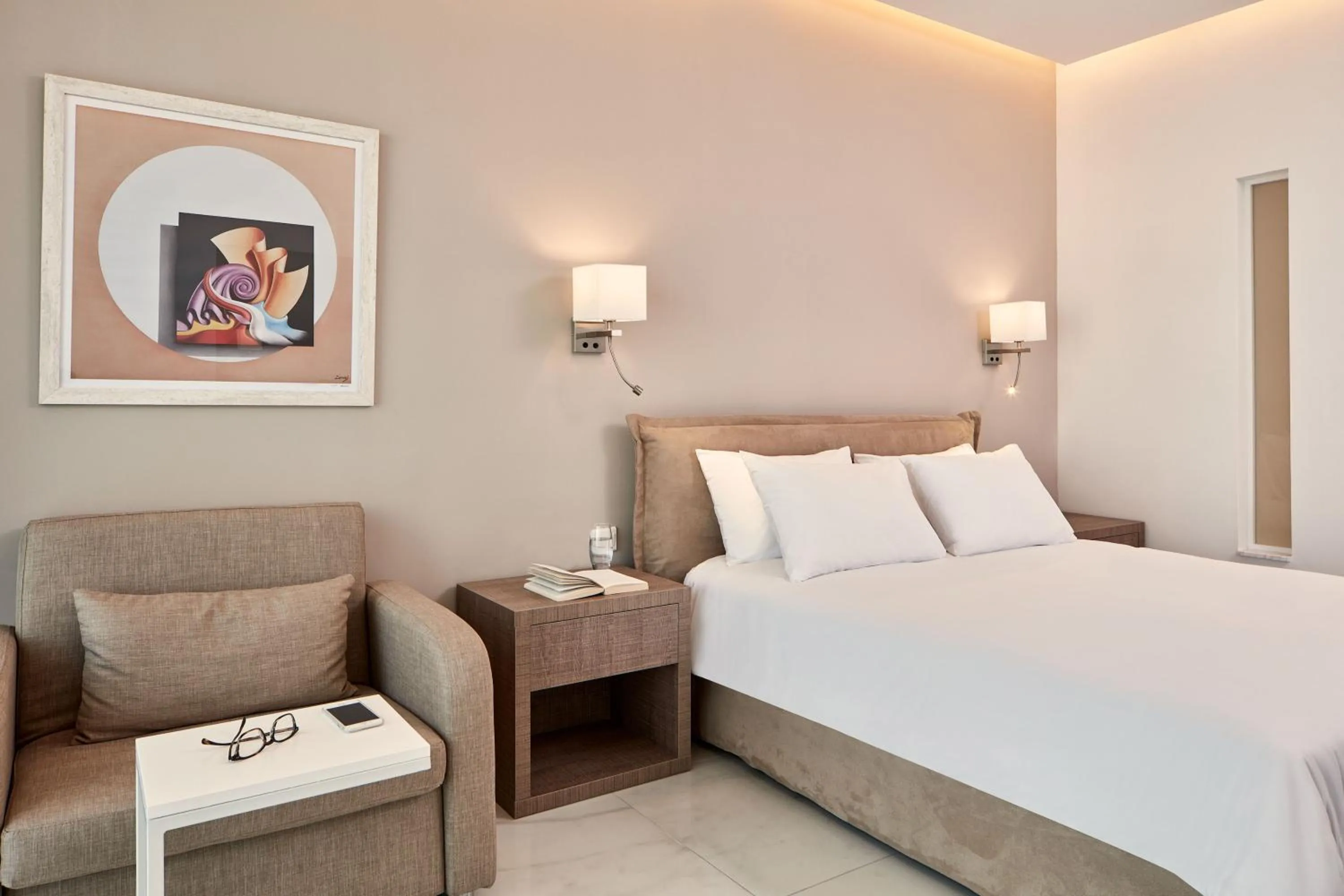 Bed in Atlantica Sancta Napa Hotel