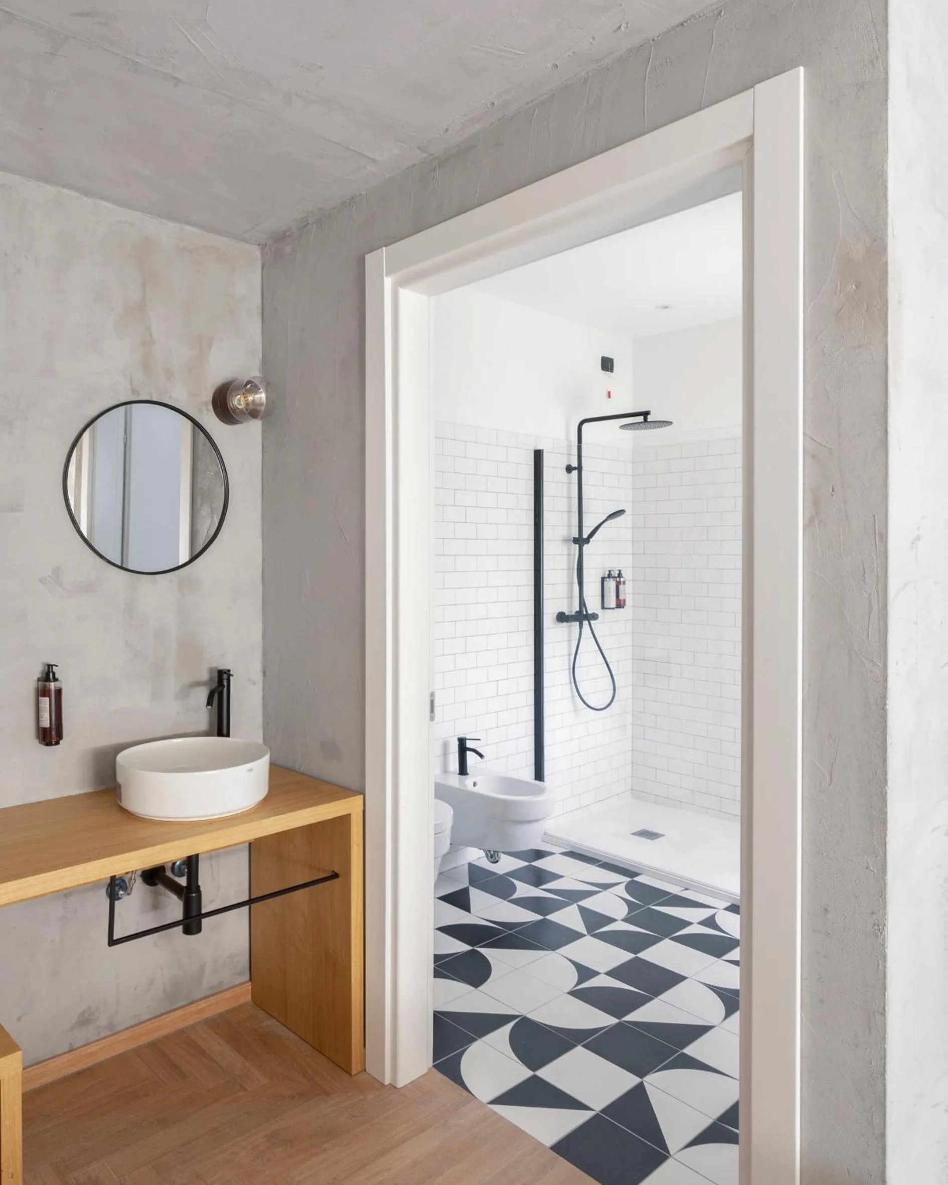 Shower in Re Versiliana Hotel