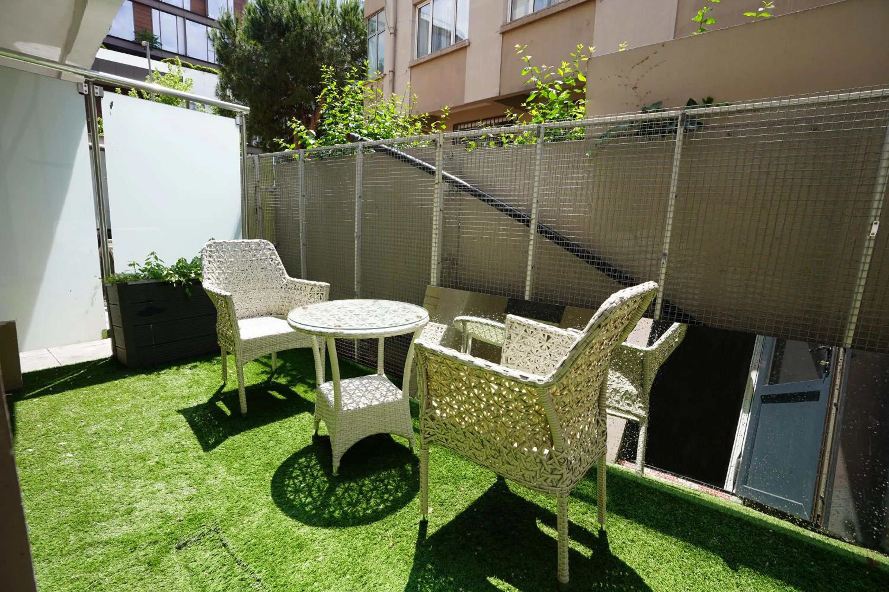 Garden in Time Hotel Mecidiyekoy