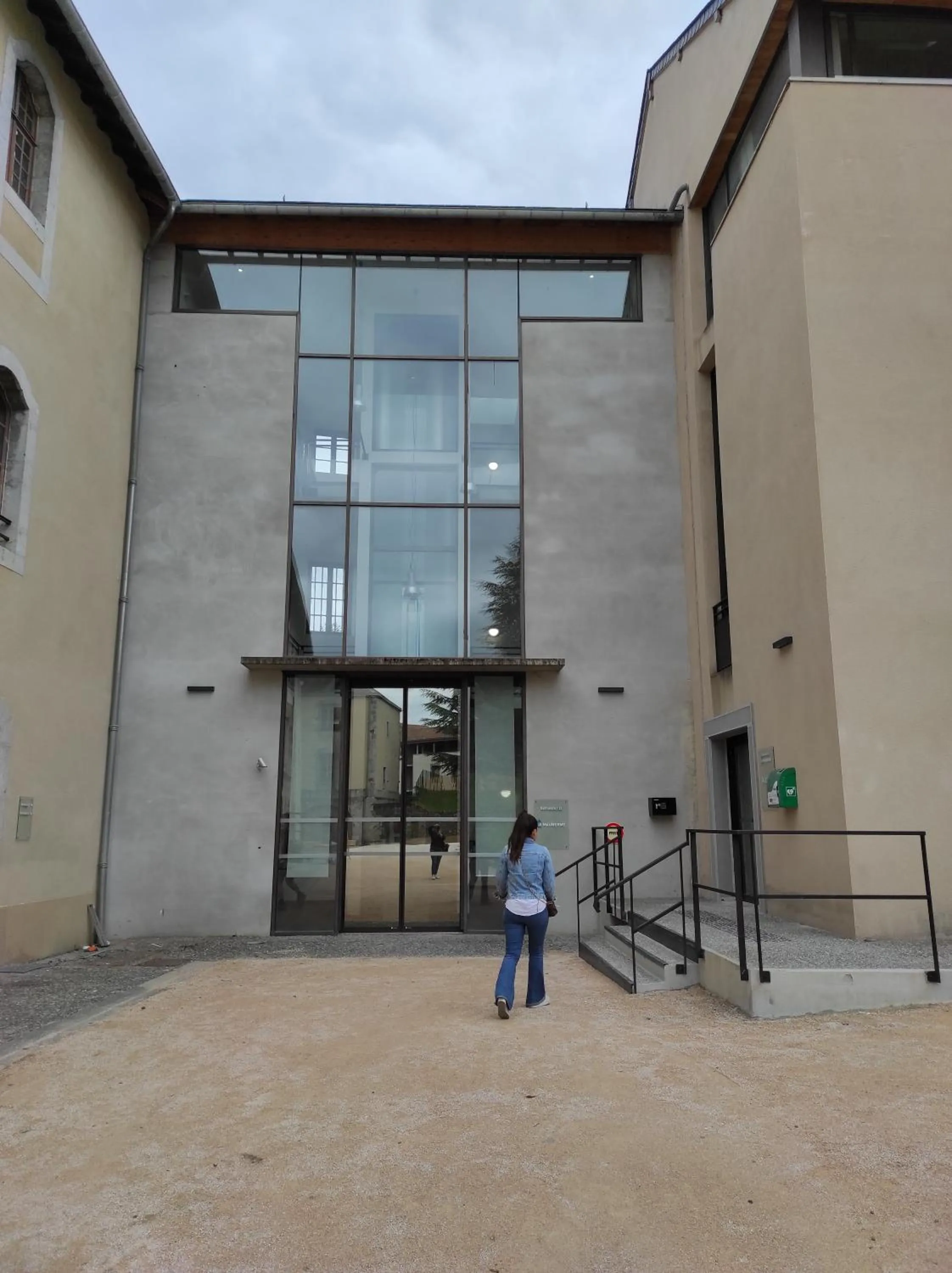 Property building in Terres de France - Domaine du Palais