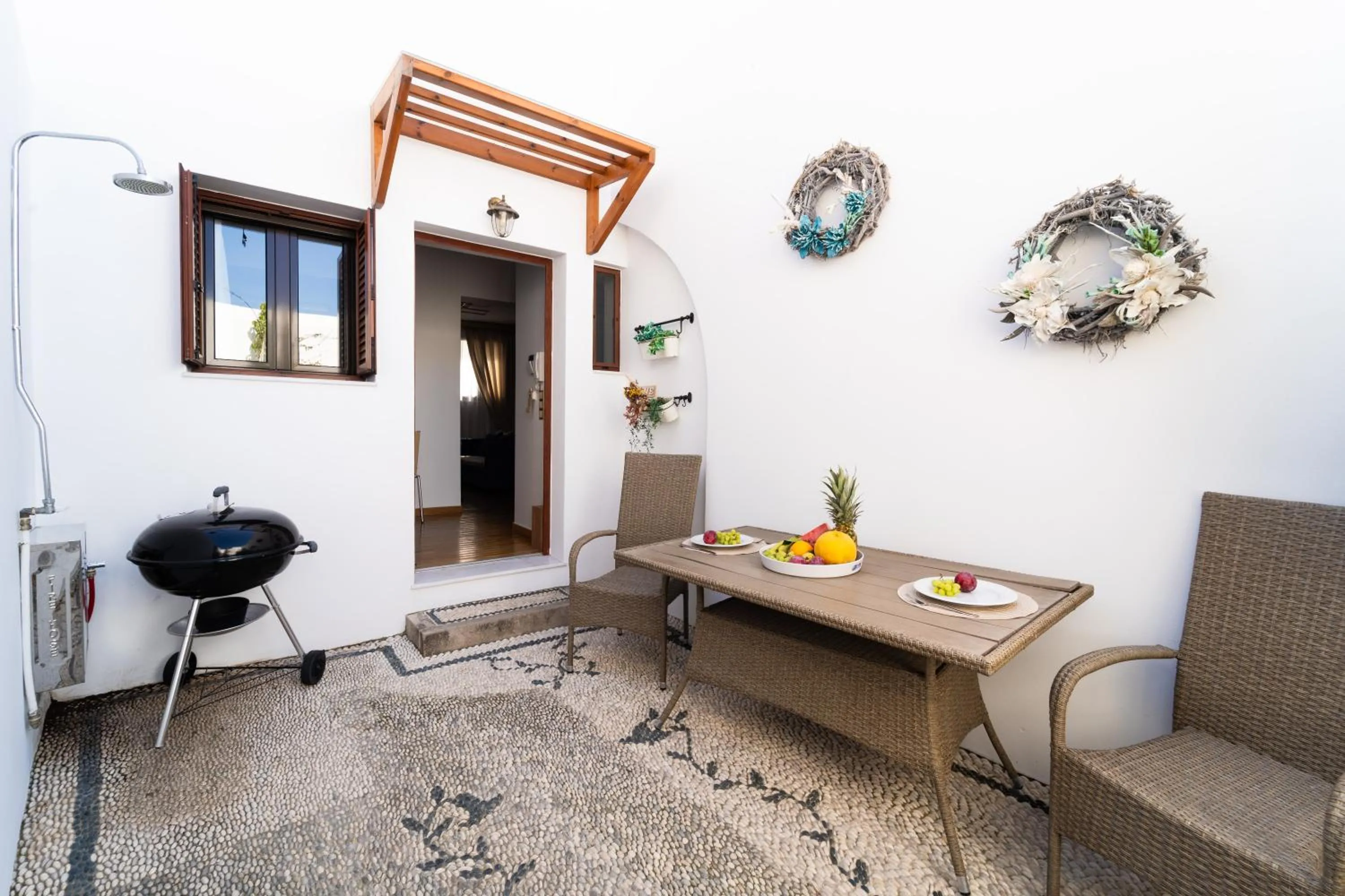 BBQ facilities in Villa Dafni - Lindos