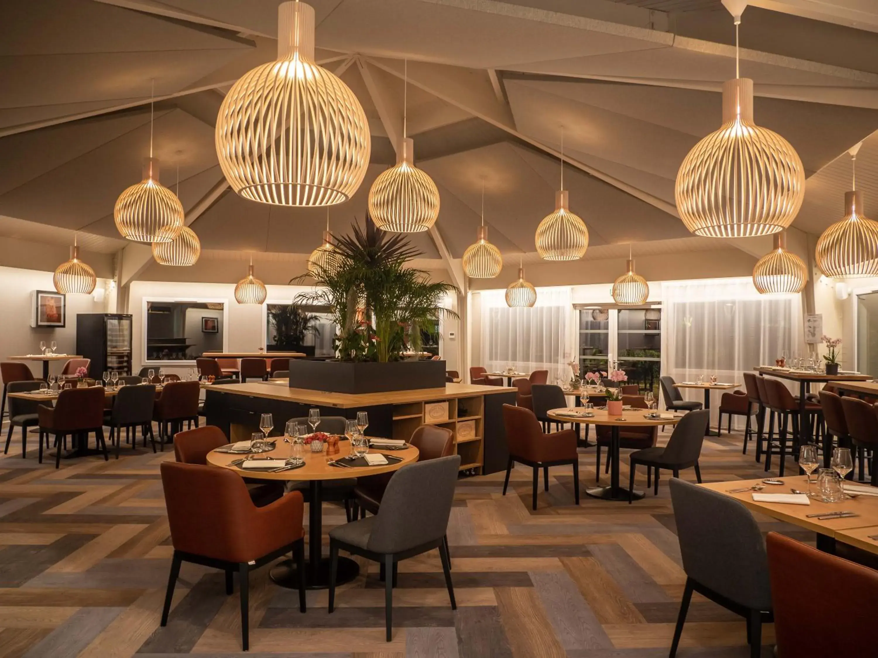 Restaurant/places to eat in Logis hôtels Le Saint Pierre Restaurant/places to eat in Logis hôtels Le Saint Pierre