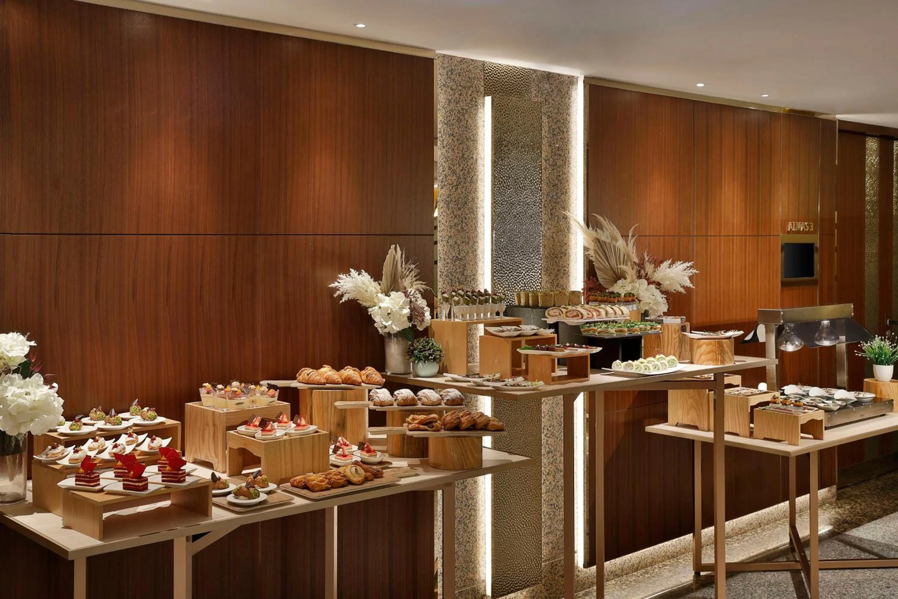 Banquet/Function facilities in Hilton Dubai Jumeirah