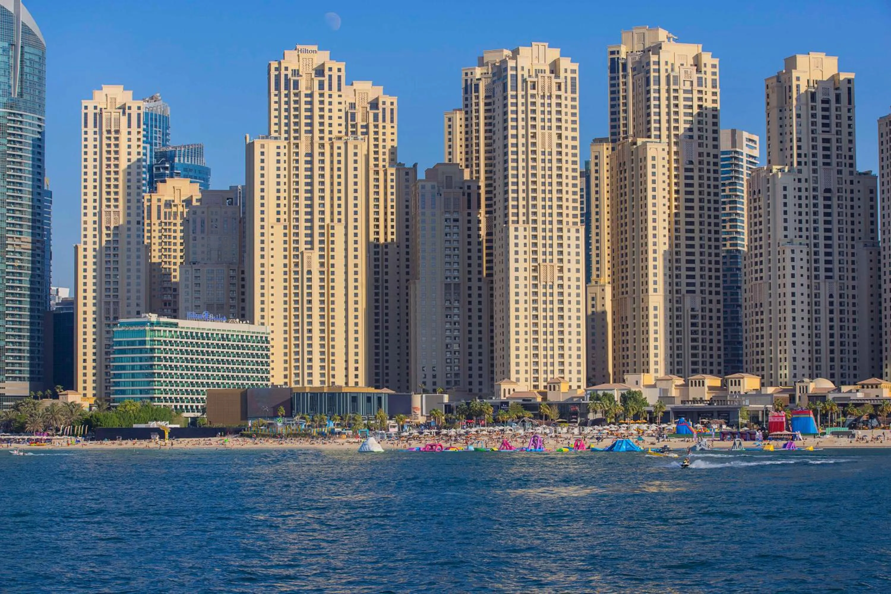 Property building in Hilton Dubai Jumeirah