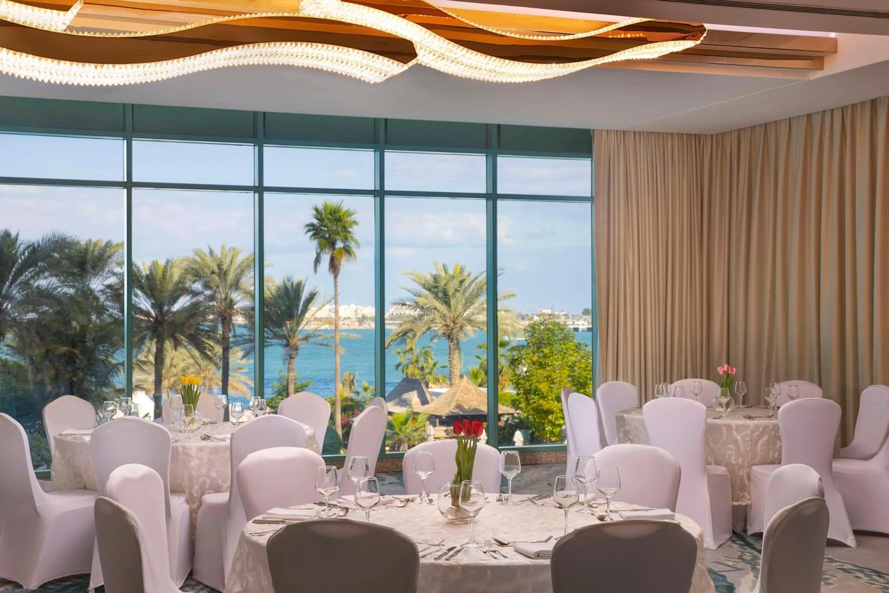Banquet/Function facilities in Hilton Dubai Jumeirah