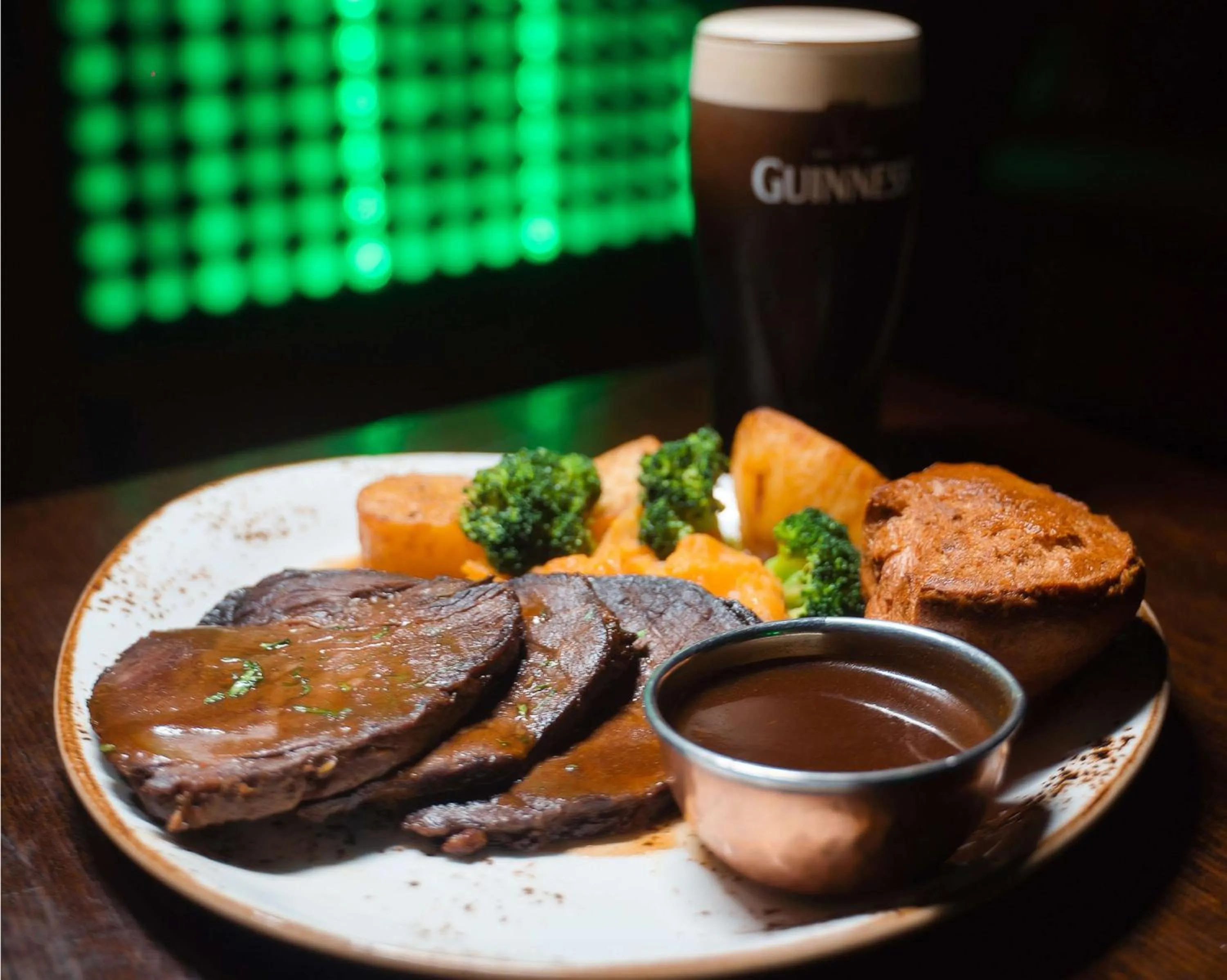 Lounge or bar in Hilton Dubai Jumeirah