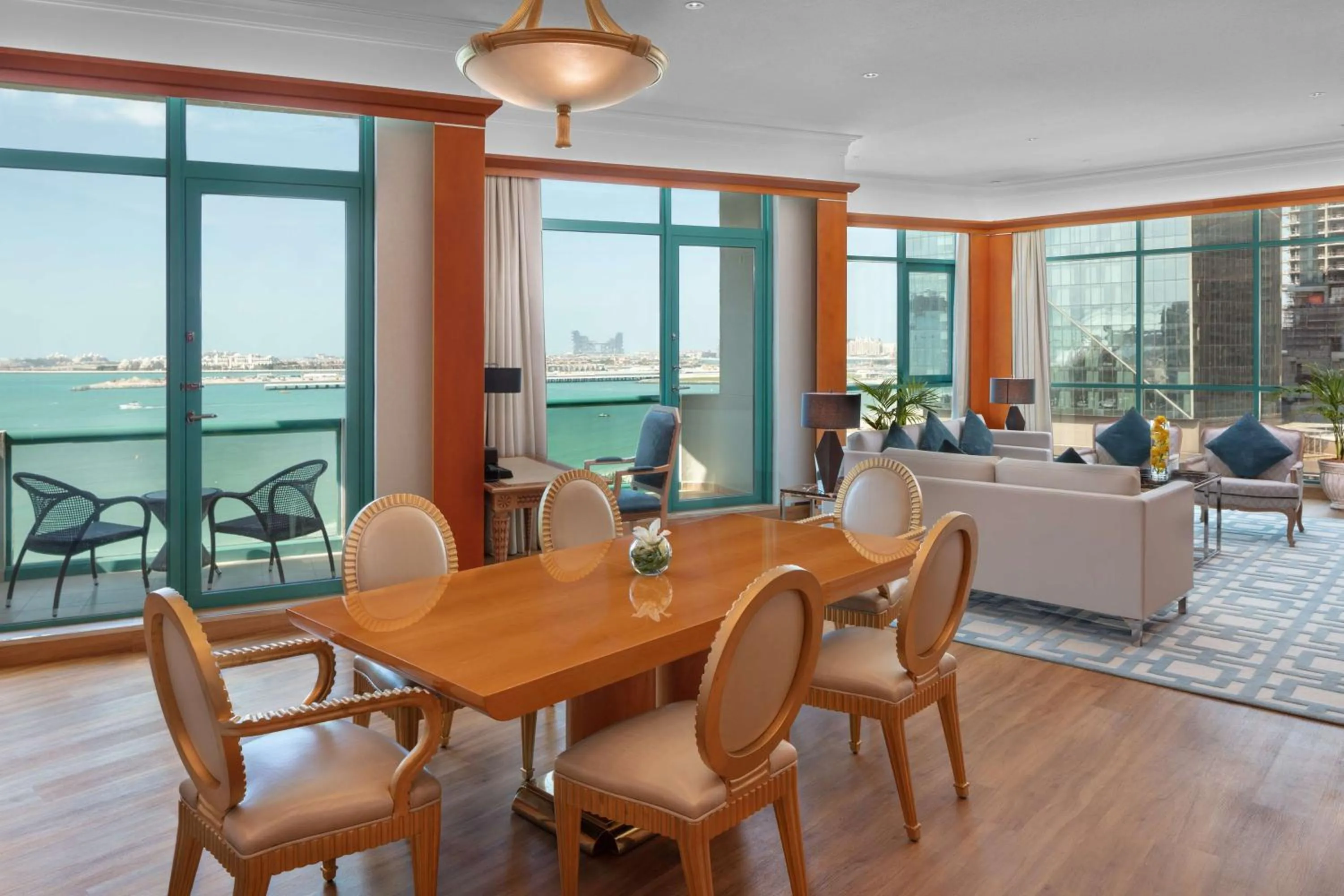 Living room in Hilton Dubai Jumeirah