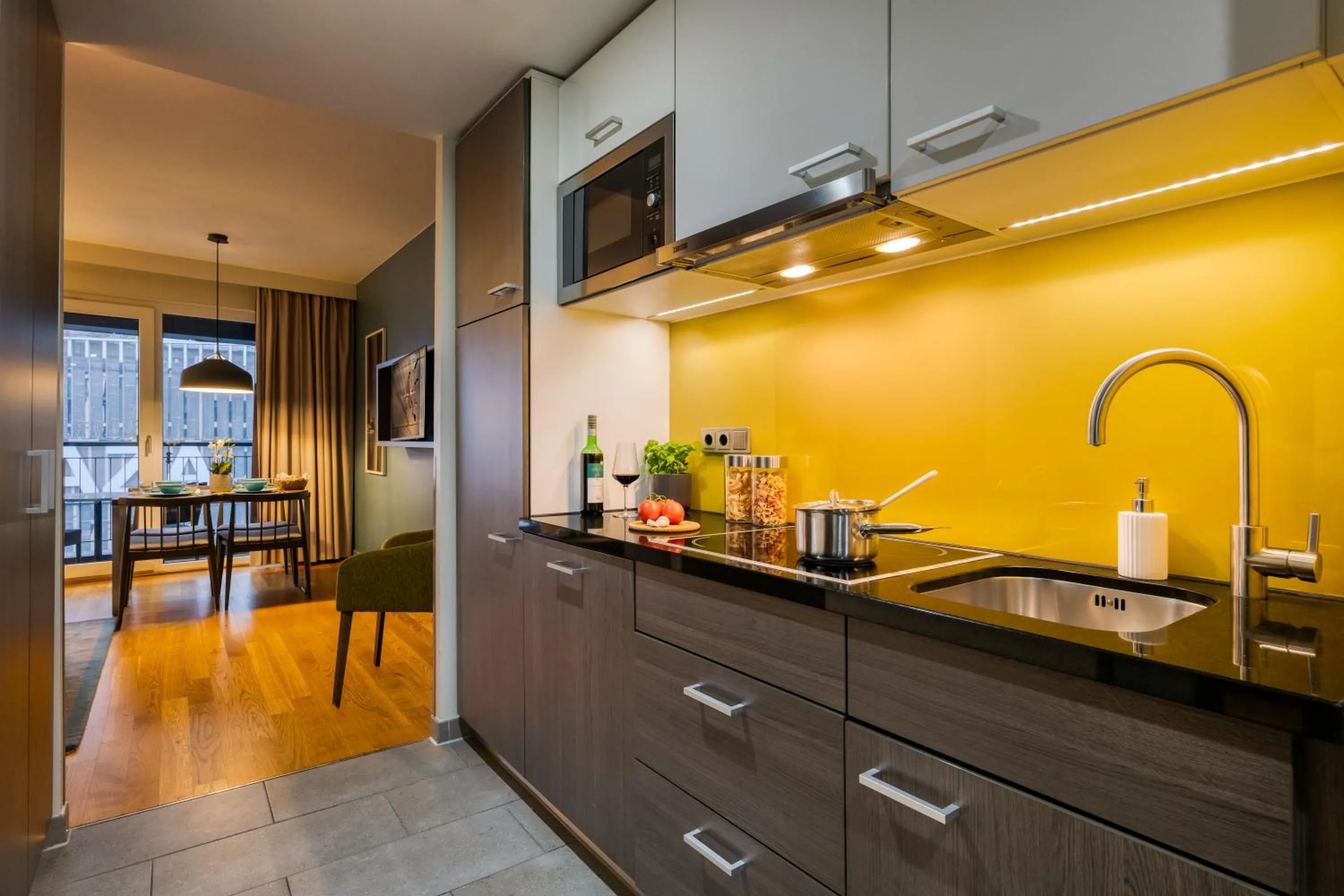 kitchen in Citadines City Centre Frankfurt