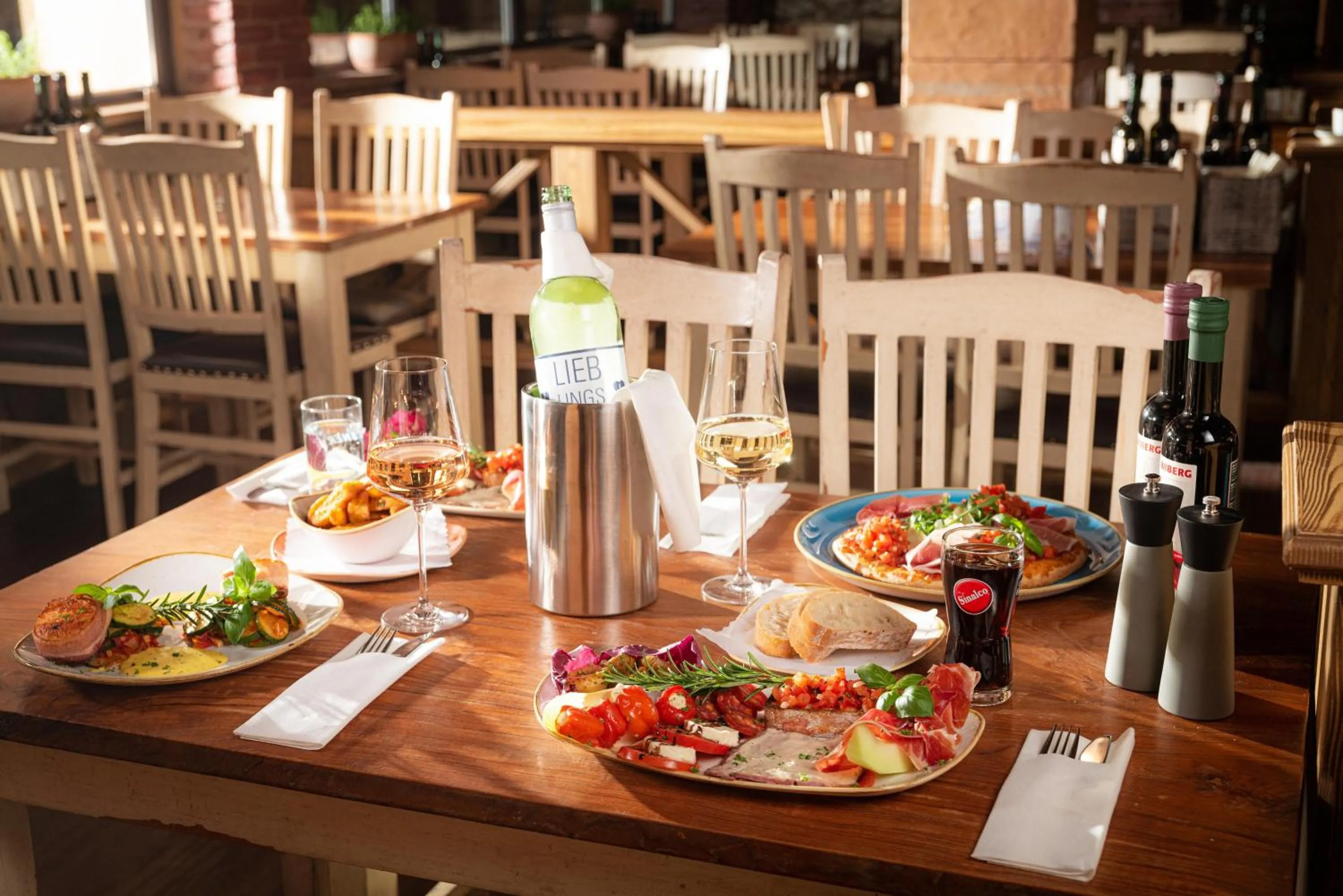 Restaurant/places to eat in Strandhotel an der Ostsee