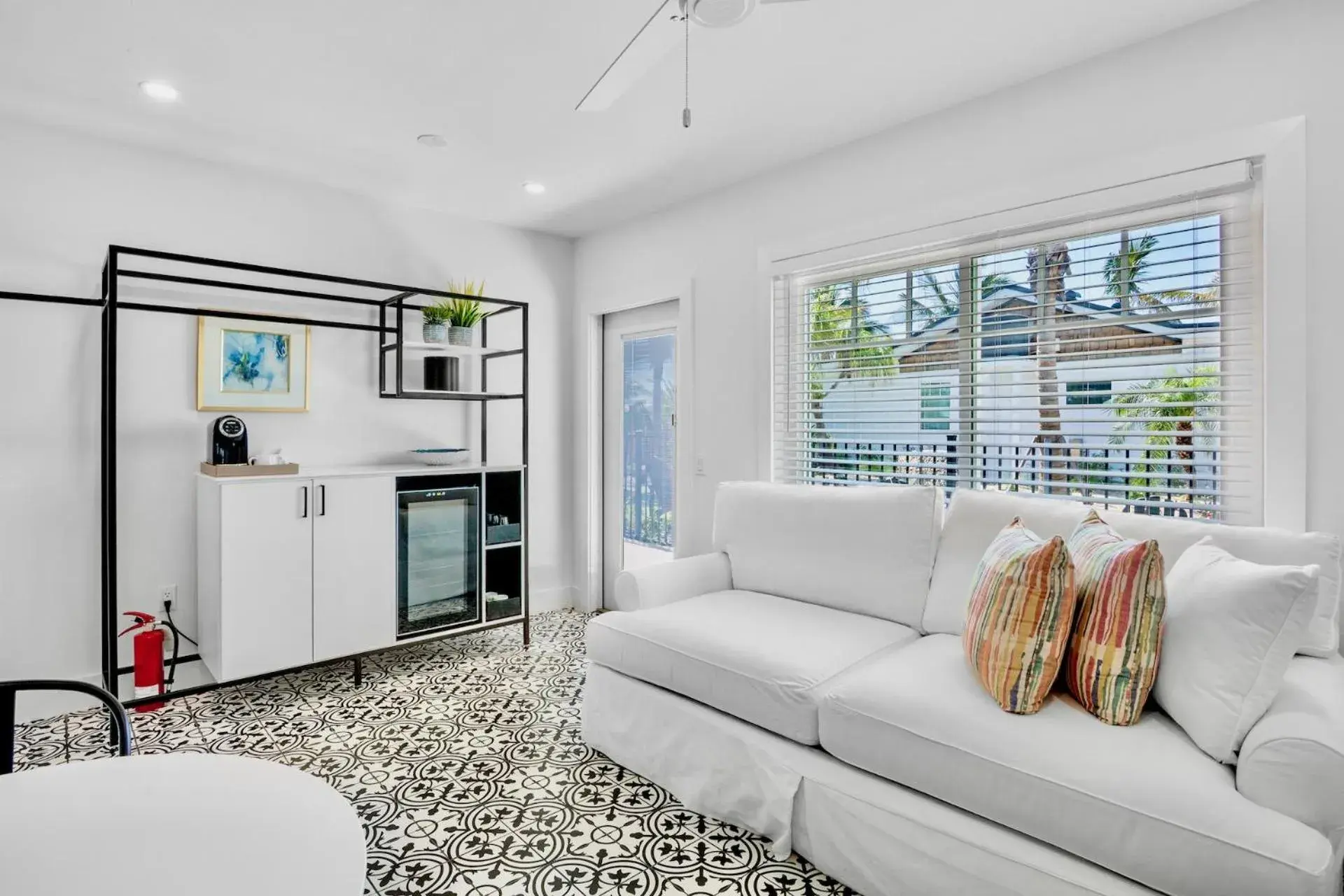 Living room in Pelican Post at Anna Maria Island Inn Living room in Pelican Post at Anna Maria Island Inn