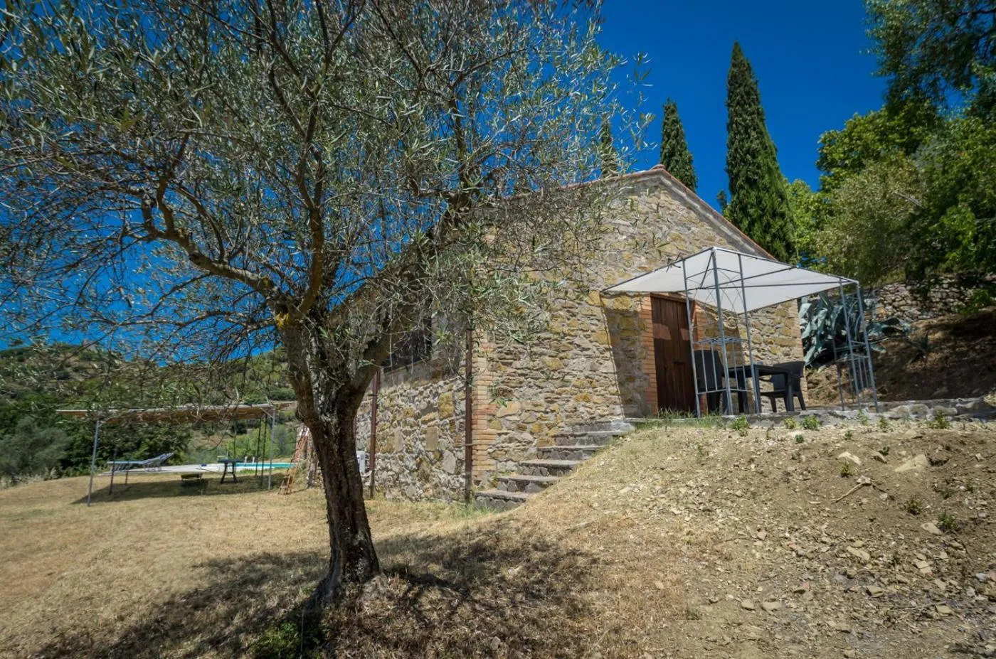 Property building in PoloTuristicoUmbria Rustico con Piscina Vista Lago
