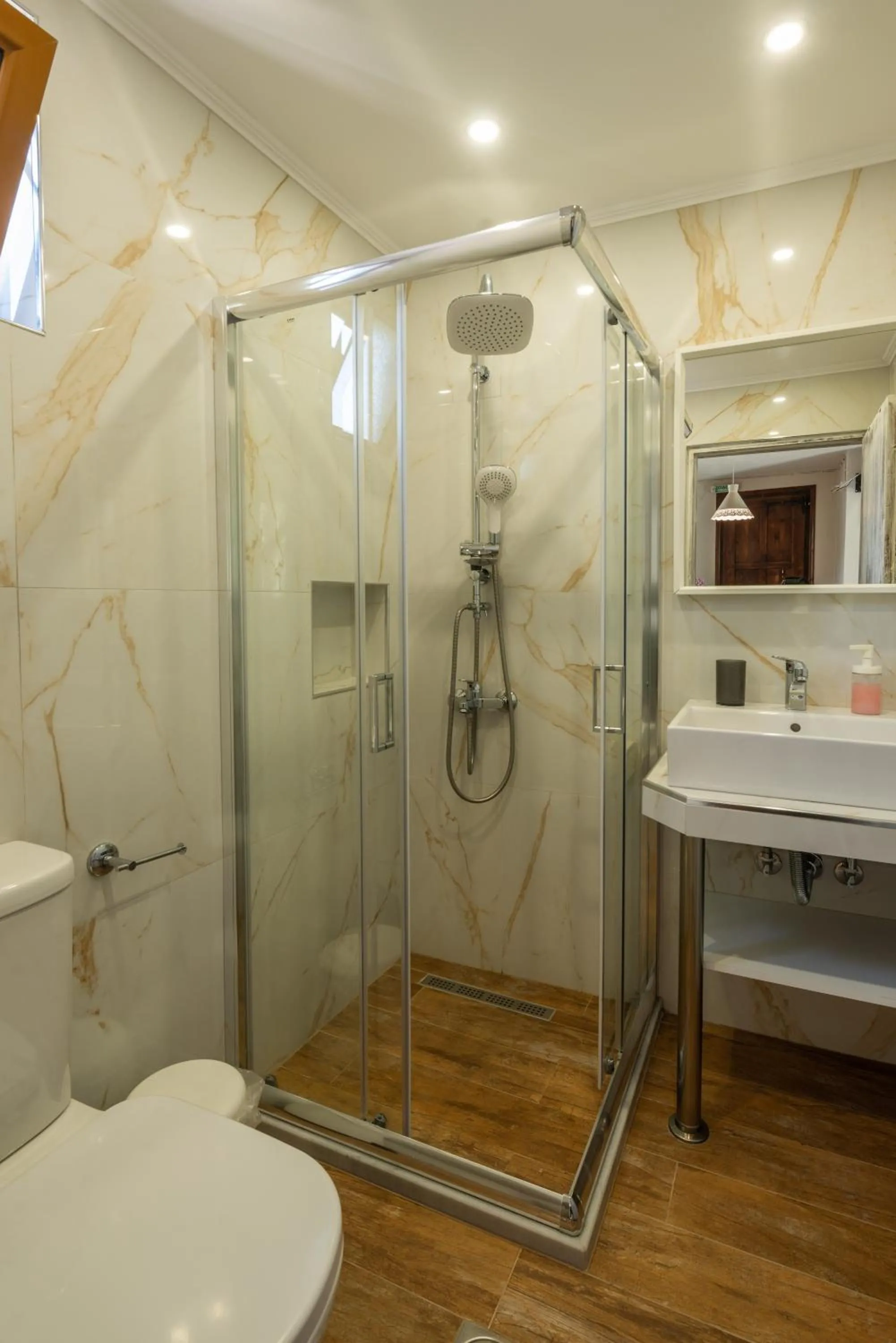 Bathroom in Anneta Studios