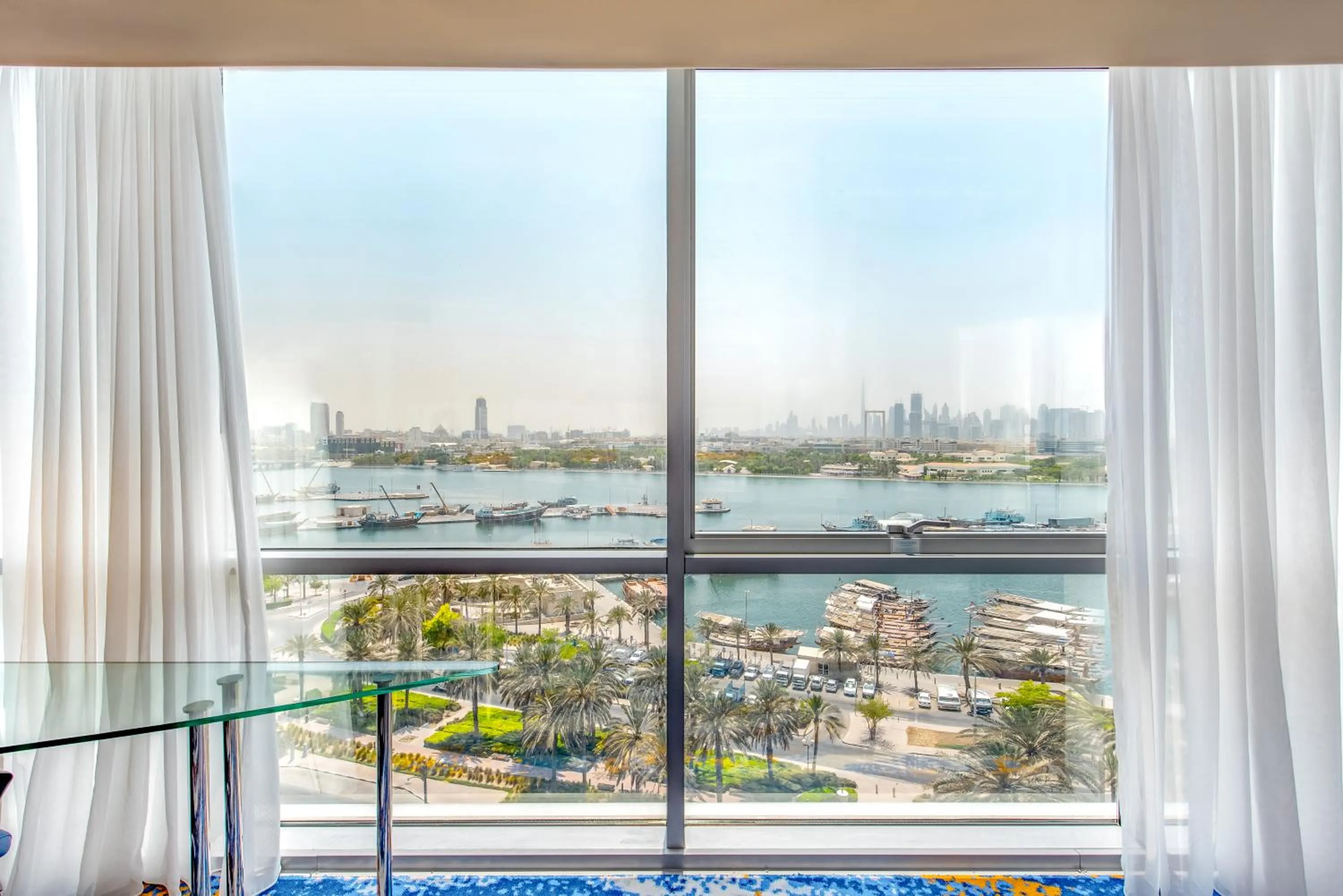 Natural landscape in Golden Sands Boutique Hotel-Dubai Creek