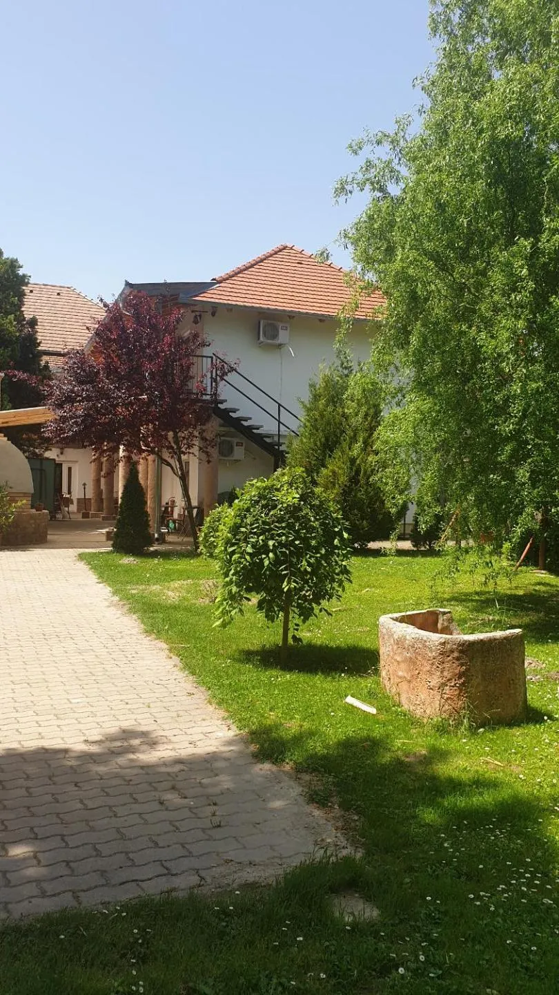 Hársfavirág Vendégház