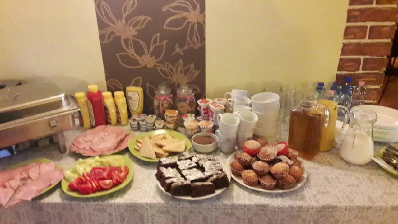 Hársfavirág Vendégház Hársfavirág Vendégház