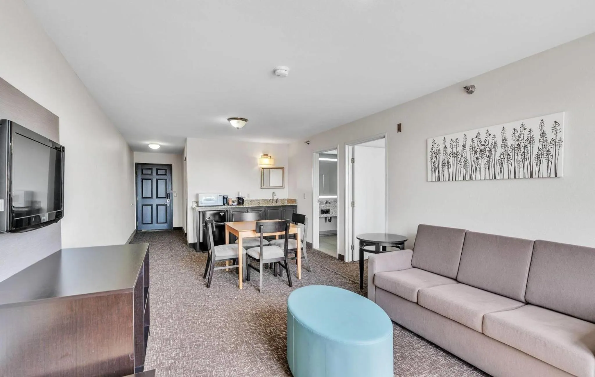 Bedroom in Sleep Inn & Suites near Spirit Mountain