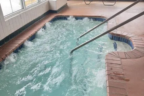 Hot Tub in Sleep Inn & Suites near Spirit Mountain