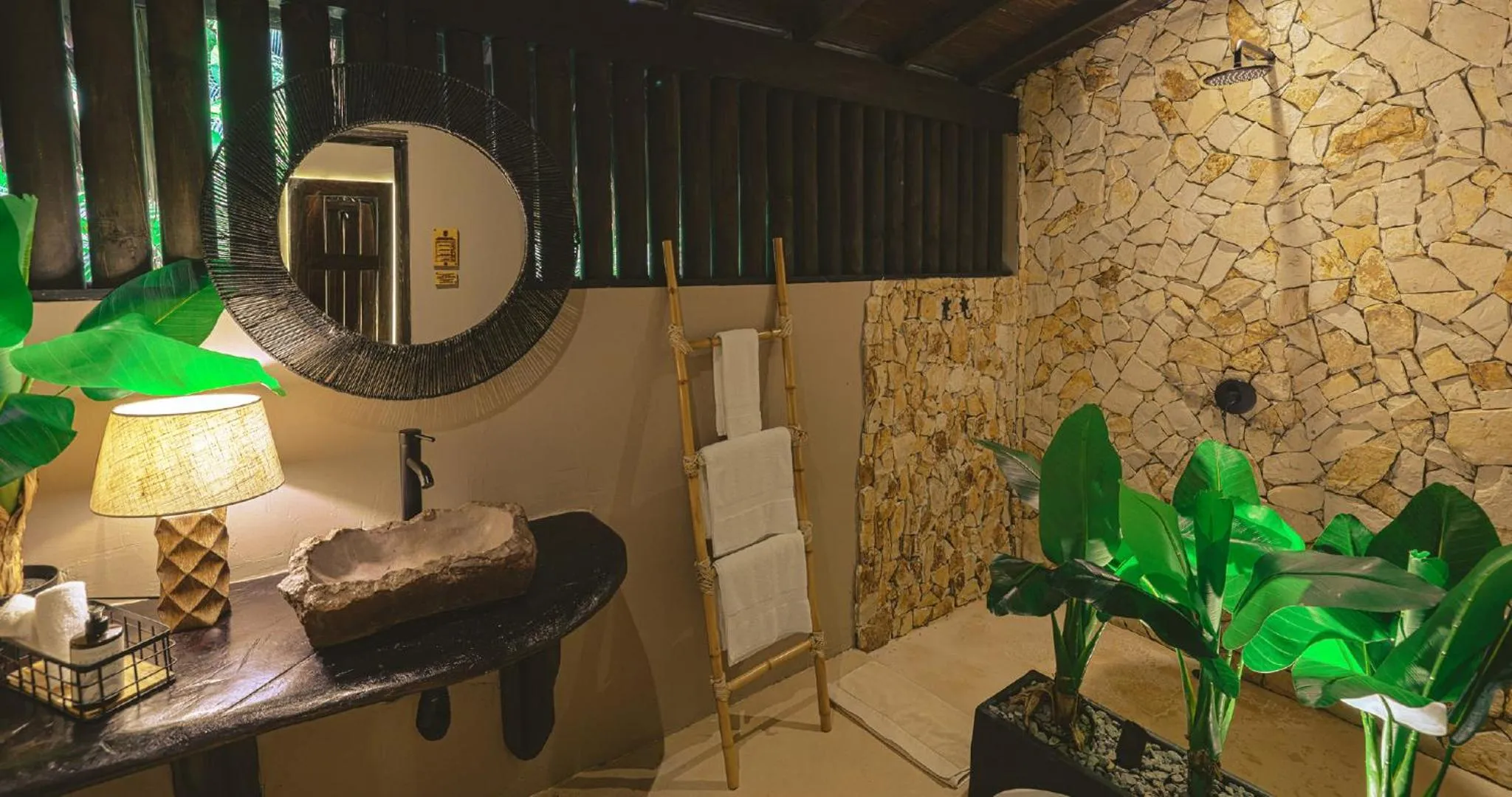 Bathroom in Hotel Casa Candela