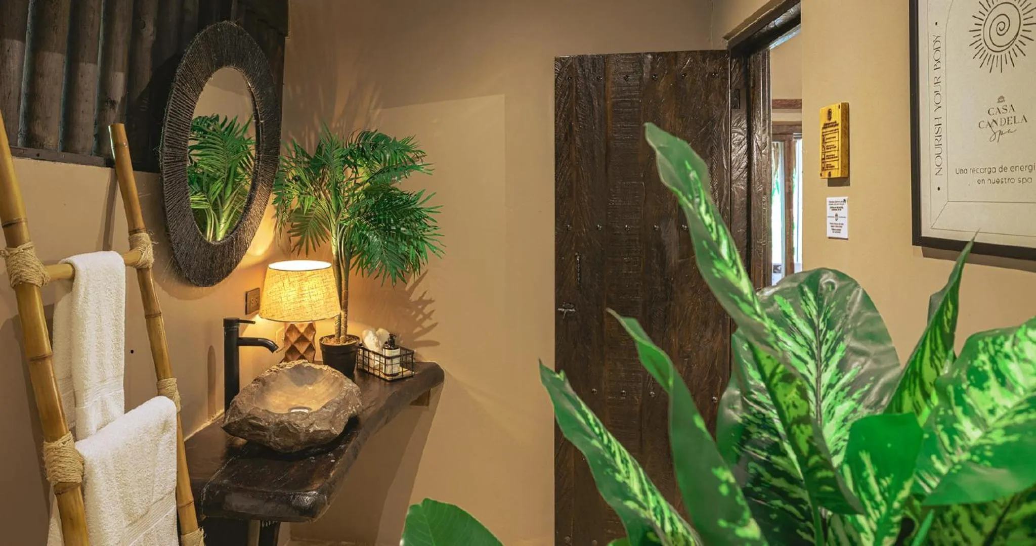 Decorative detail in Hotel Casa Candela