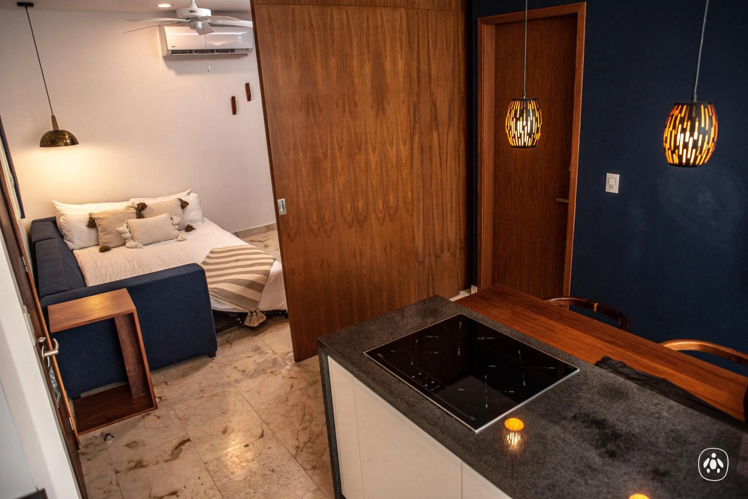 Kitchen or kitchenette, Bed in Anah La Quinta