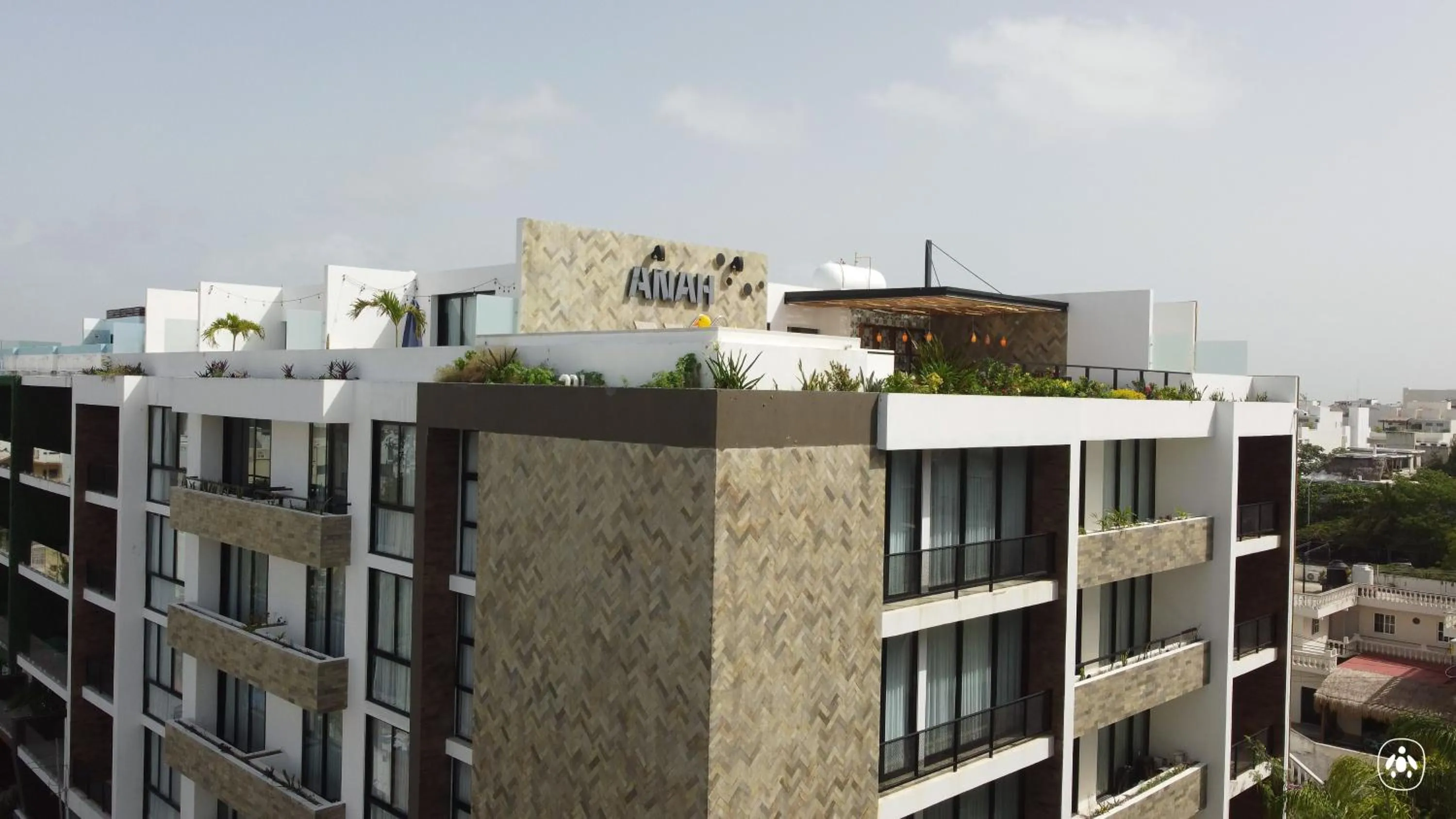 Property building in Anah La Quinta