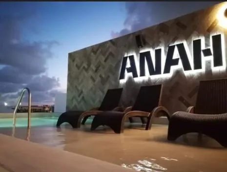 Logo/Certificate/Sign in Anah La Quinta