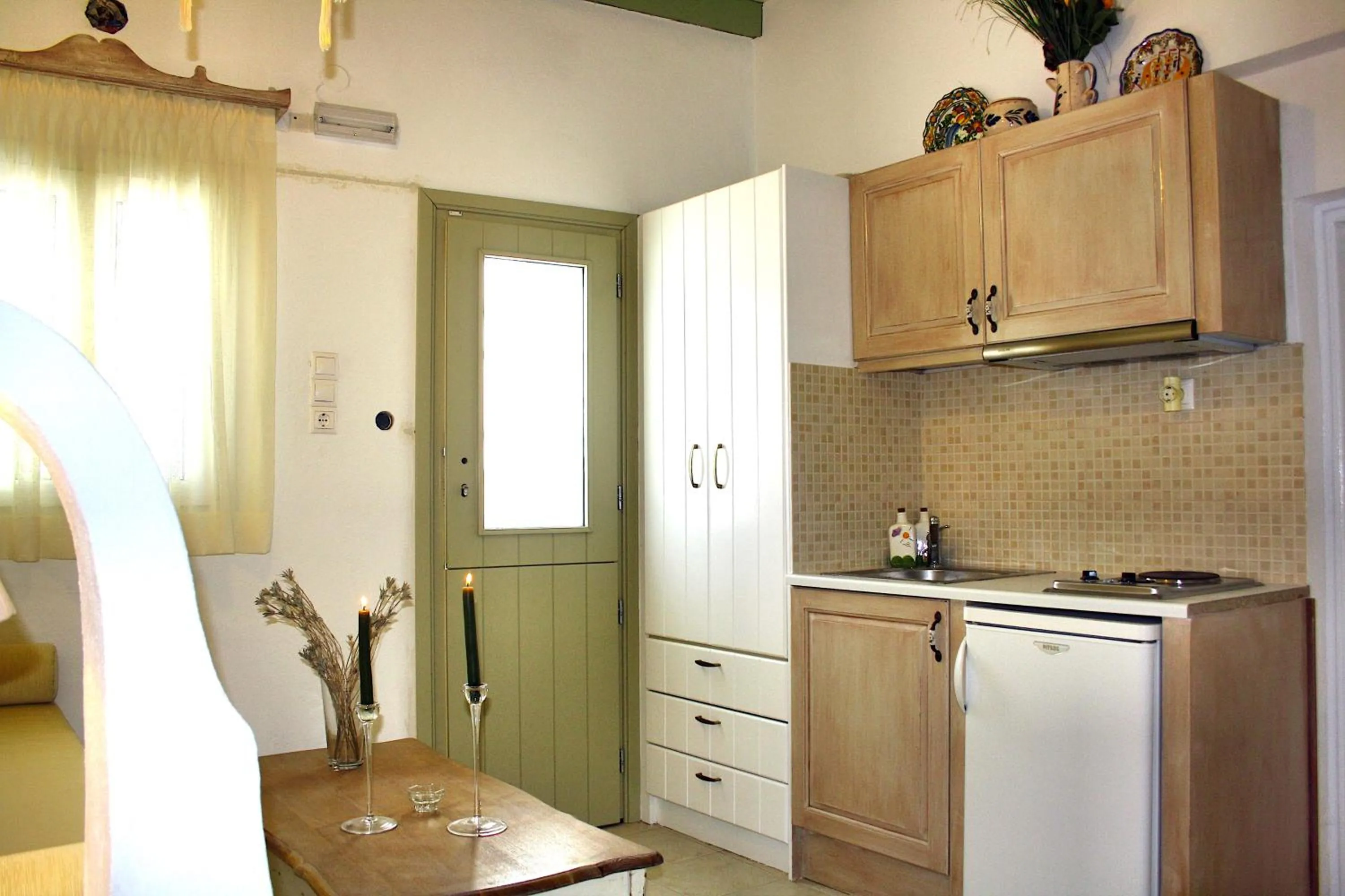 Kitchen or kitchenette in Mariakis Studios