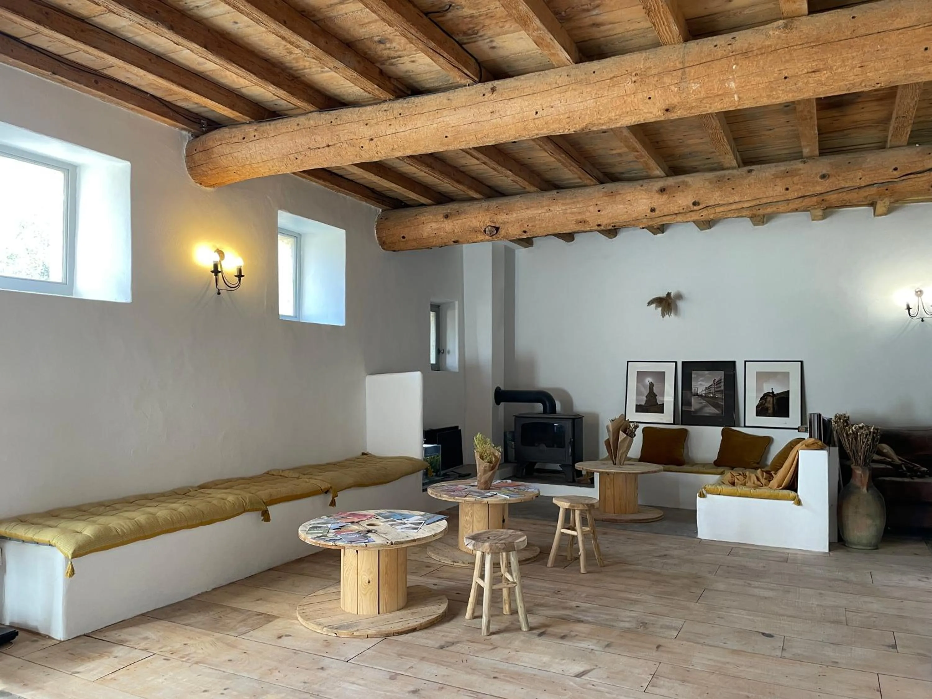 Kitchen or kitchenette in Maison Tara verte au Mas Montredon