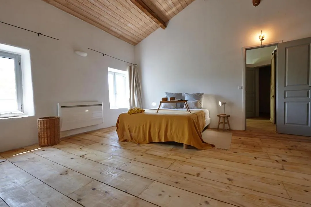 Bed in Maison Tara verte au Mas Montredon